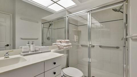 402 SEA OATS #E, Juno Beach FL 33408