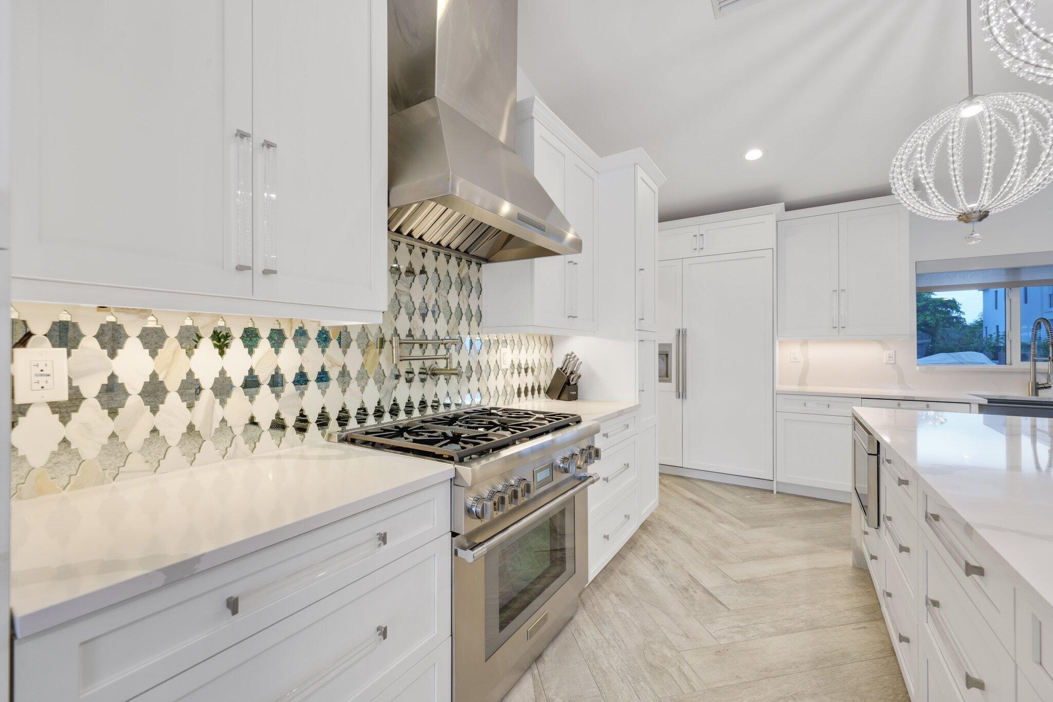 713 Forsyth, Boca Raton FL 33487