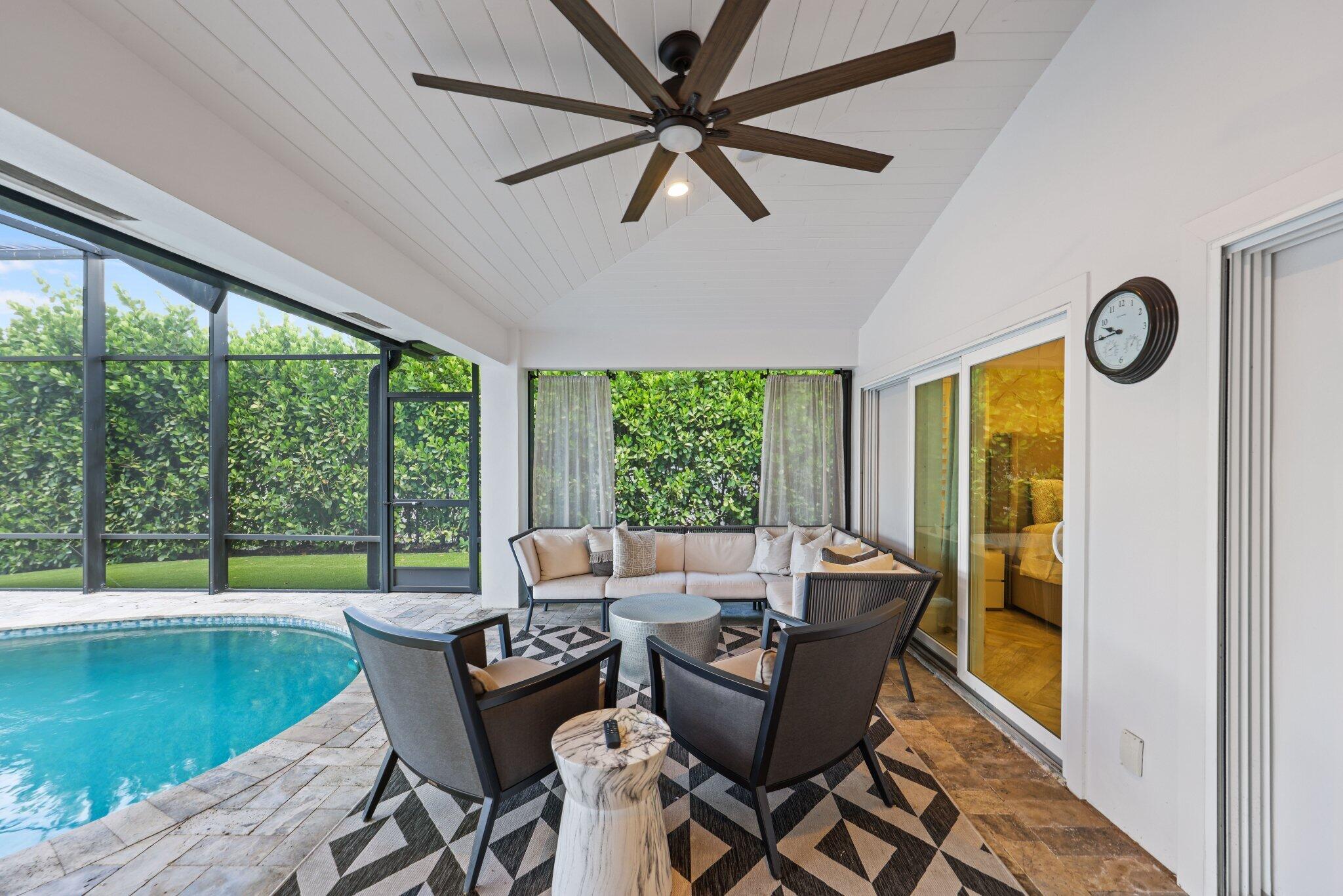 713 Forsyth, Boca Raton FL 33487