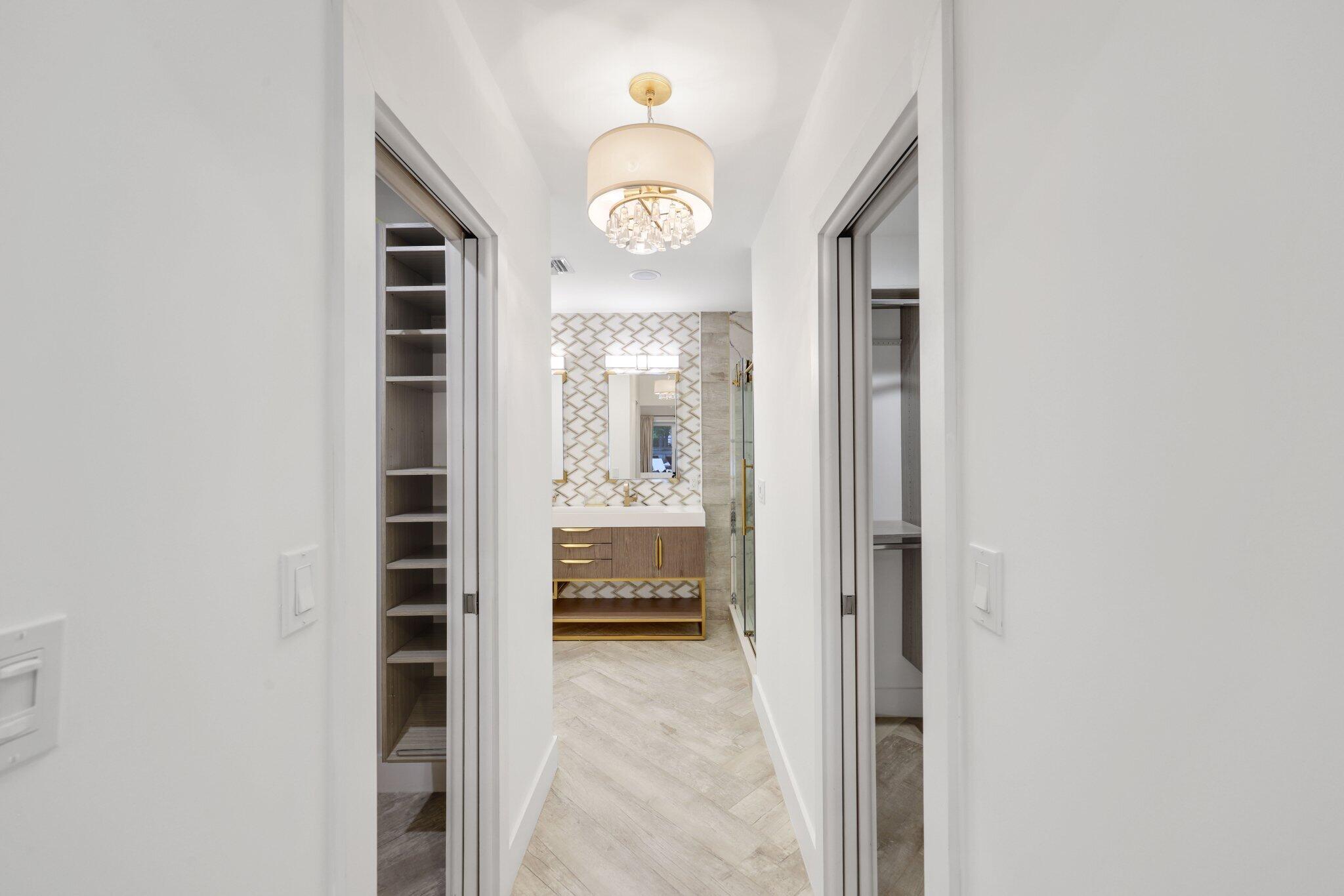713 Forsyth, Boca Raton FL 33487