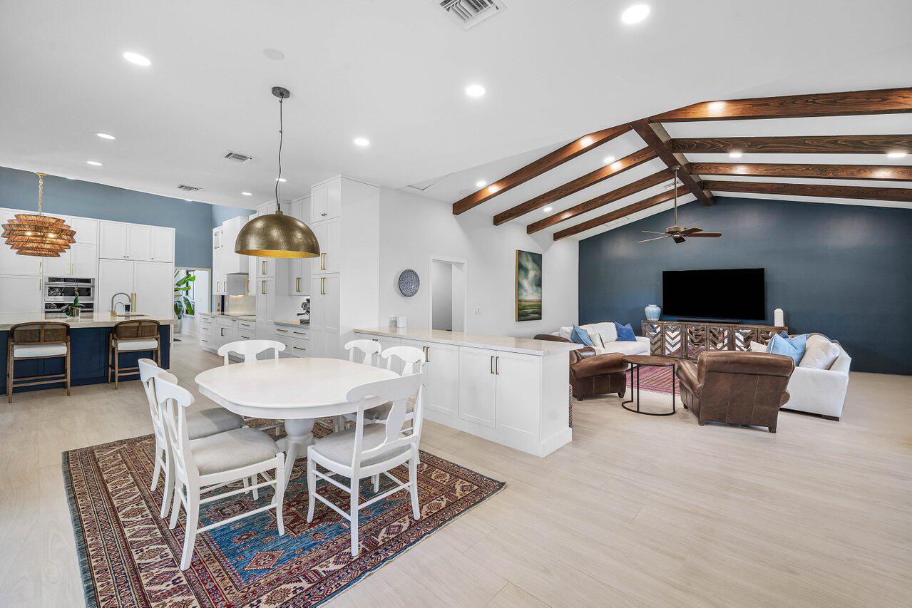 4832 Chamal, Boca Raton FL 33487