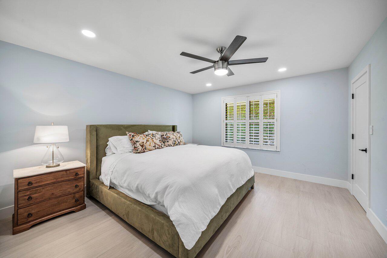 4832 Chamal, Boca Raton FL 33487