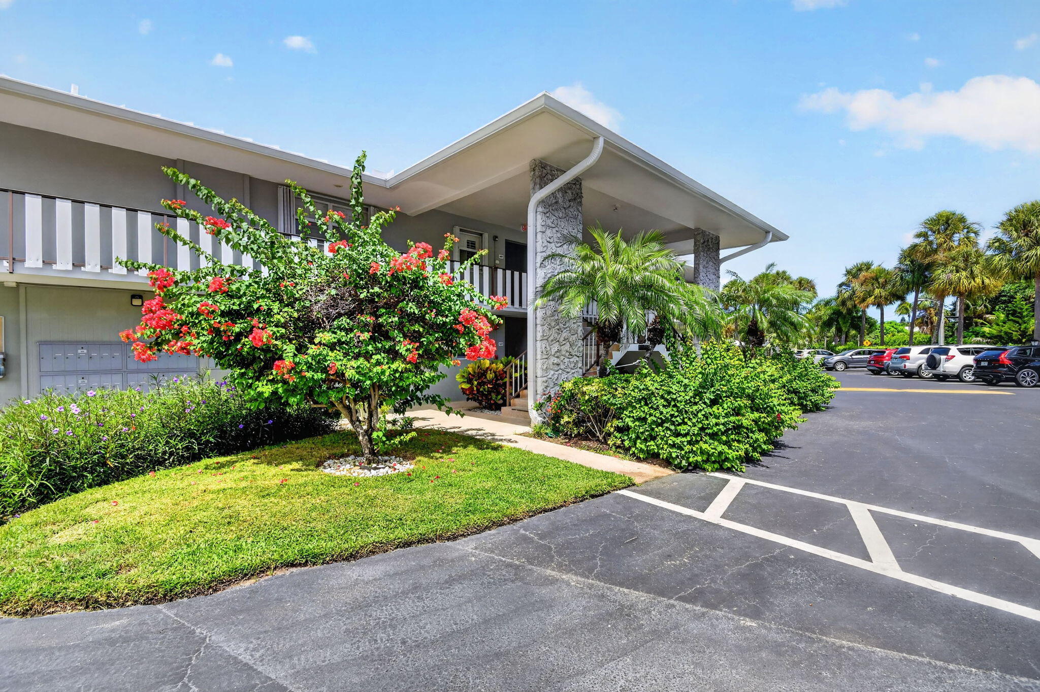 5510 N OCEAN #207, Ocean Ridge FL 33435