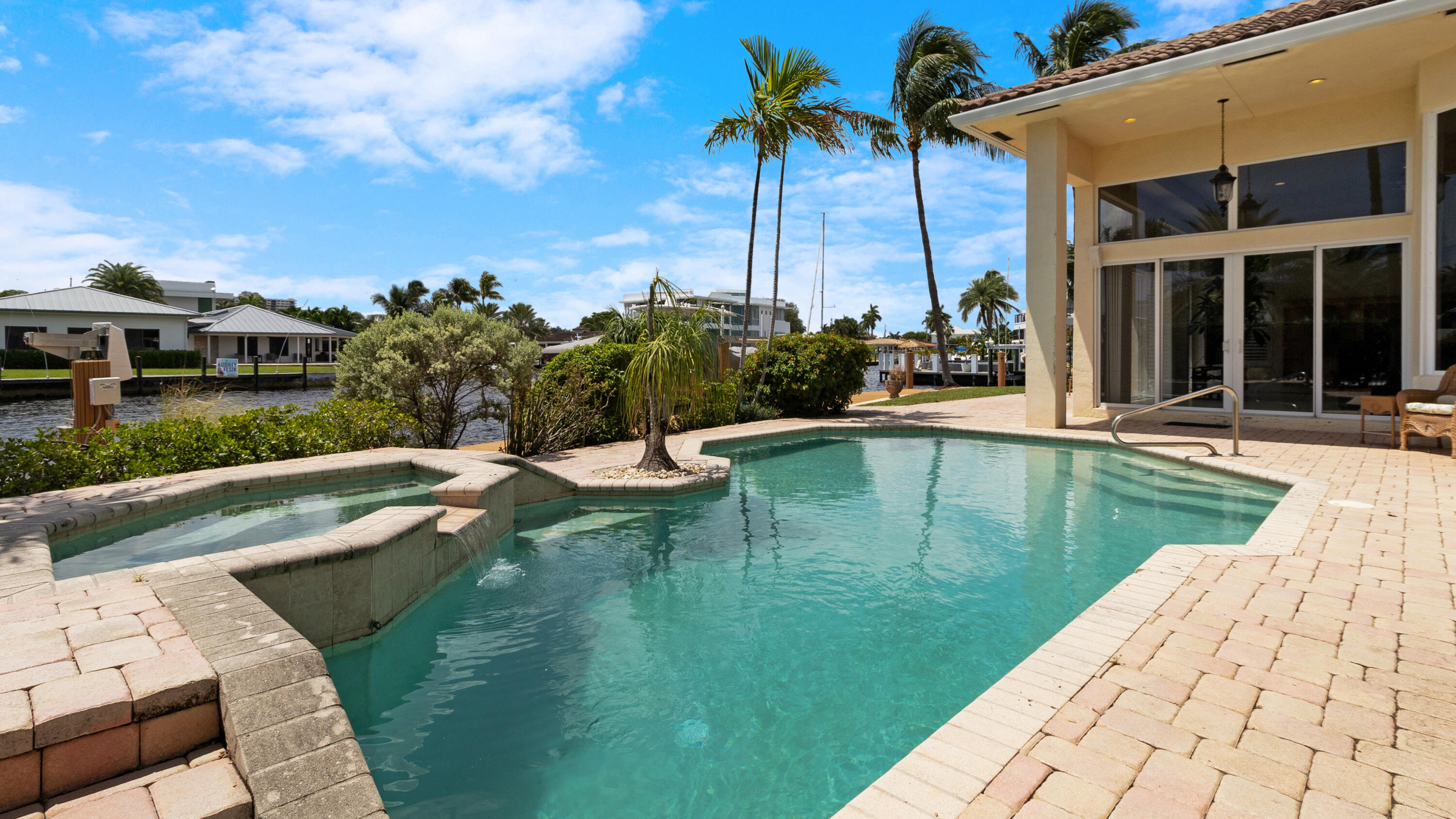 2761 SE 9TH, Pompano Beach FL 33062