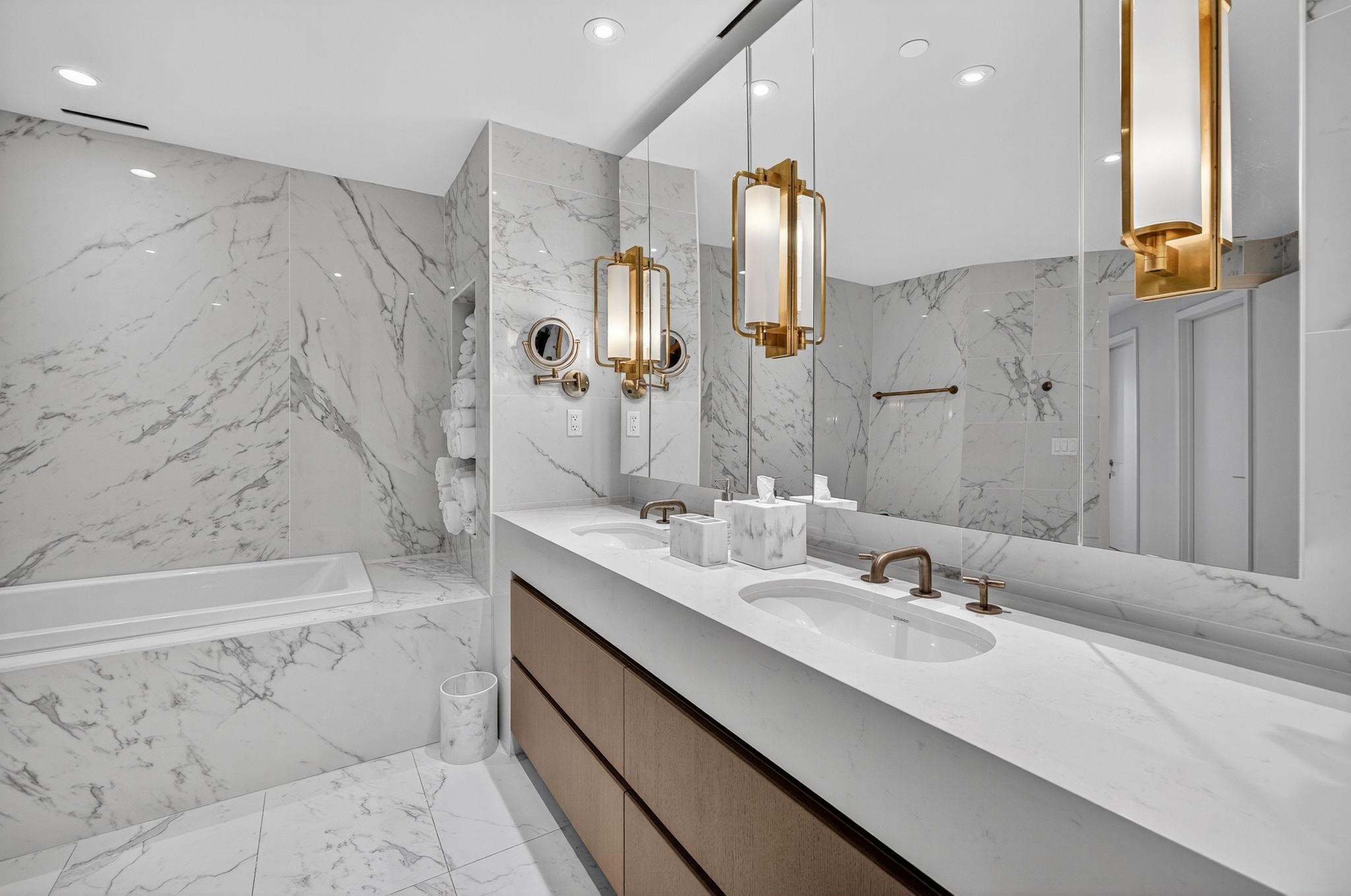 525 N FORT LAUDERDALE BEACH #1102, Fort Lauderdale FL 33304