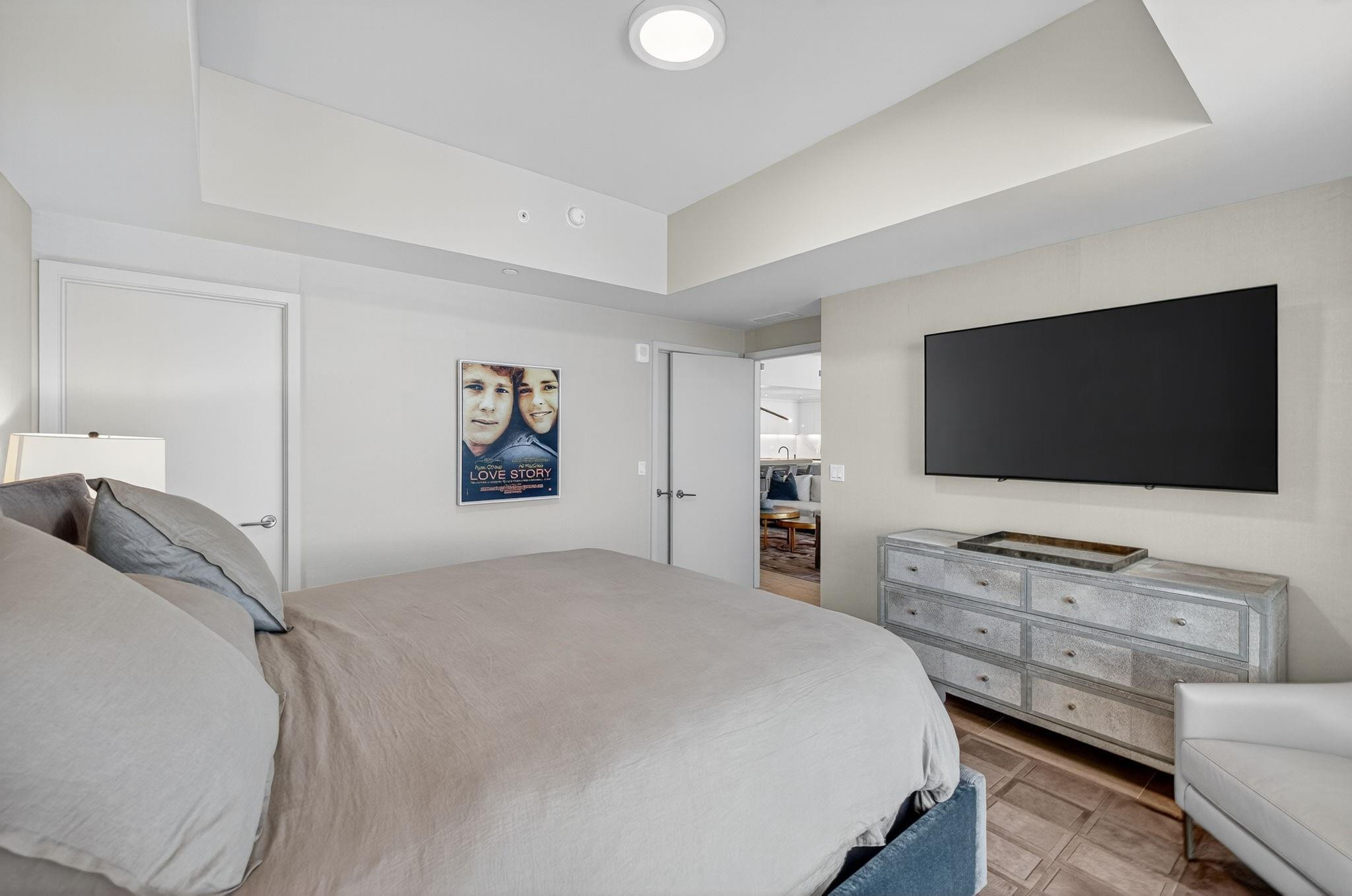 525 N FORT LAUDERDALE BEACH #1102, Fort Lauderdale FL 33304
