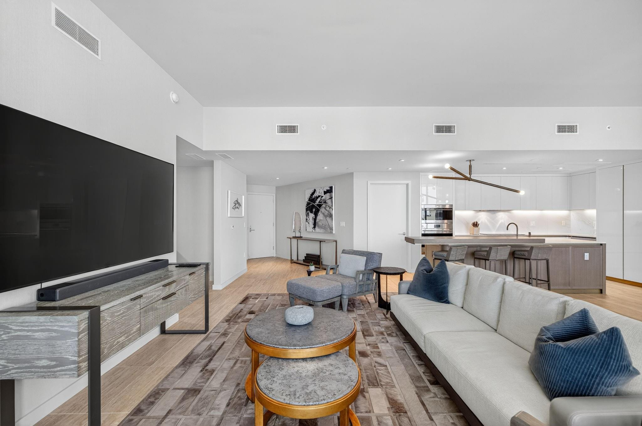 525 N FORT LAUDERDALE BEACH #1102, Fort Lauderdale FL 33304