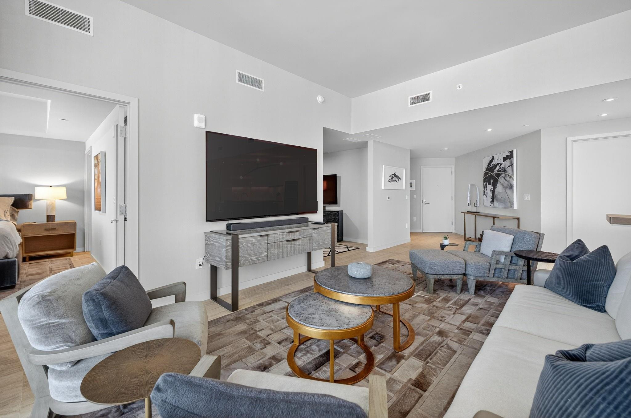 525 N FORT LAUDERDALE BEACH #1102, Fort Lauderdale FL 33304