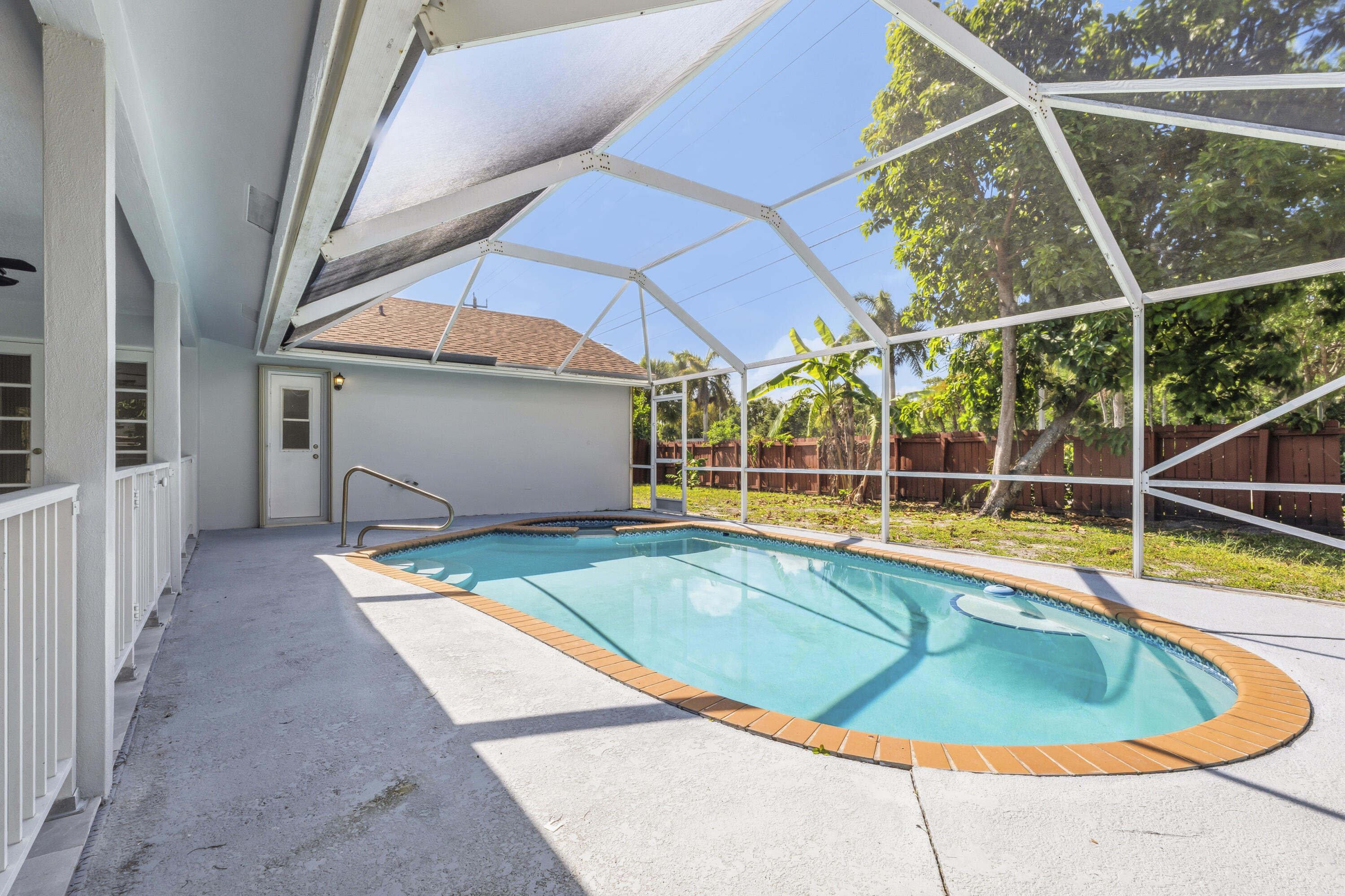 104 Oxford, Royal Palm Beach FL 33411