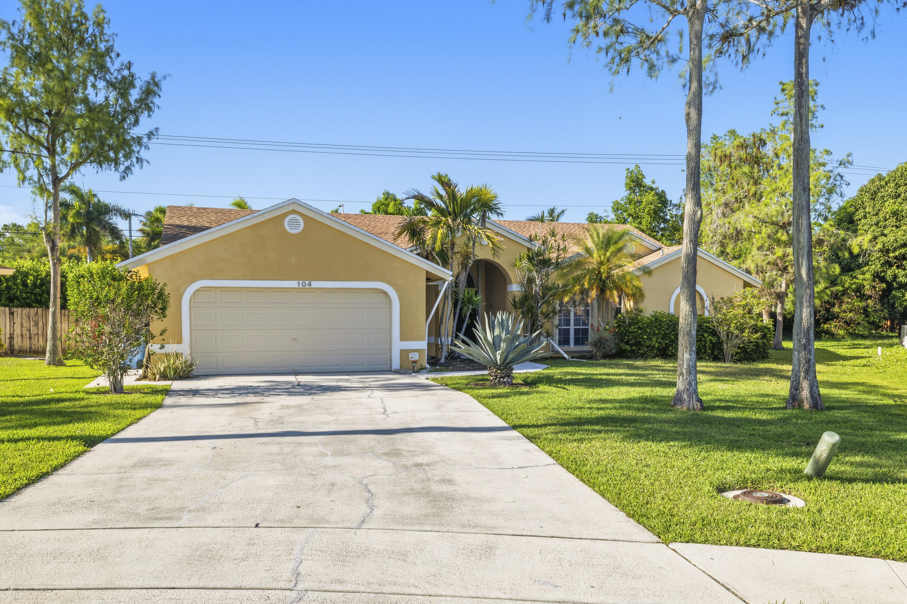 104 Oxford, Royal Palm Beach FL 33411