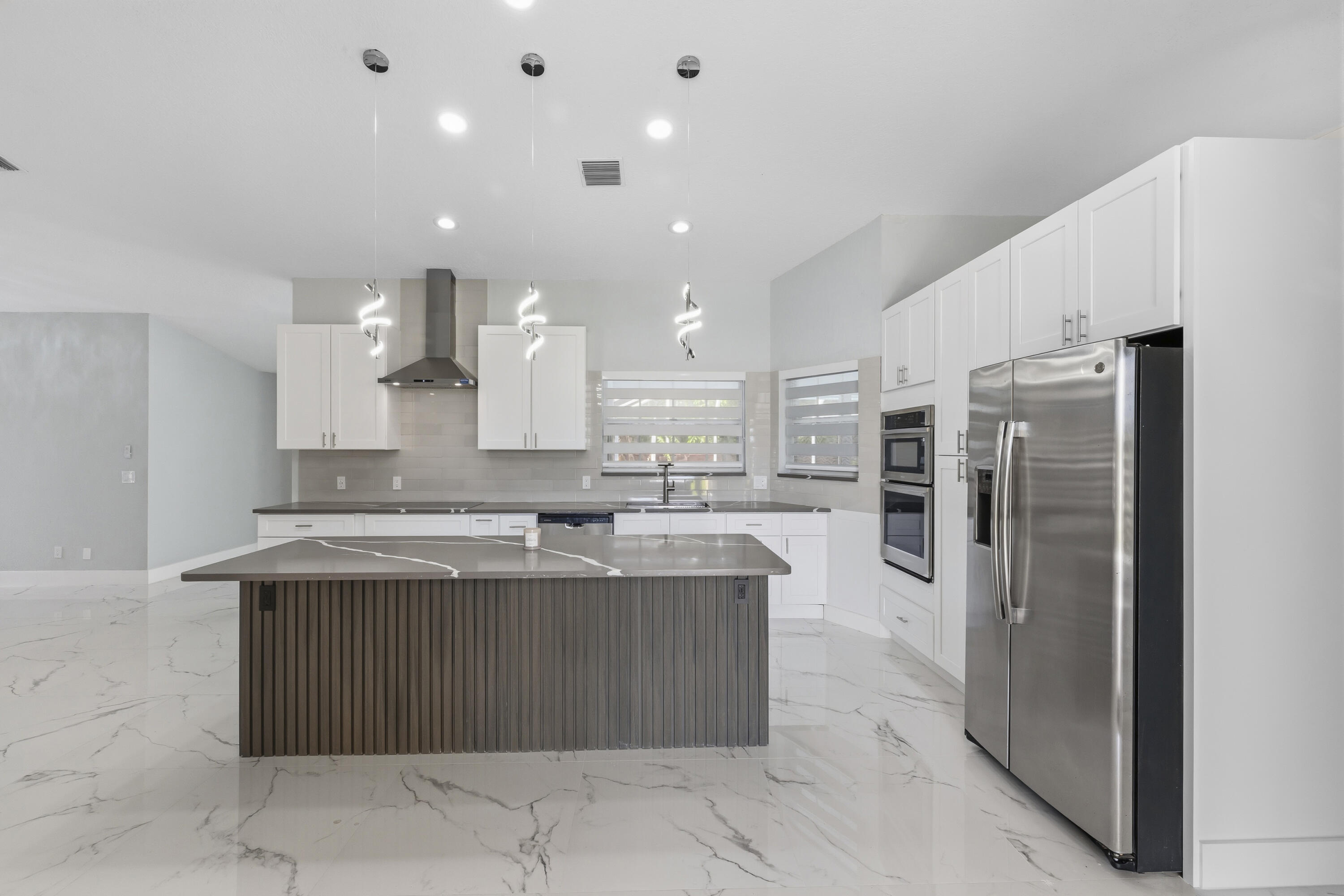 104 Oxford, Royal Palm Beach FL 33411