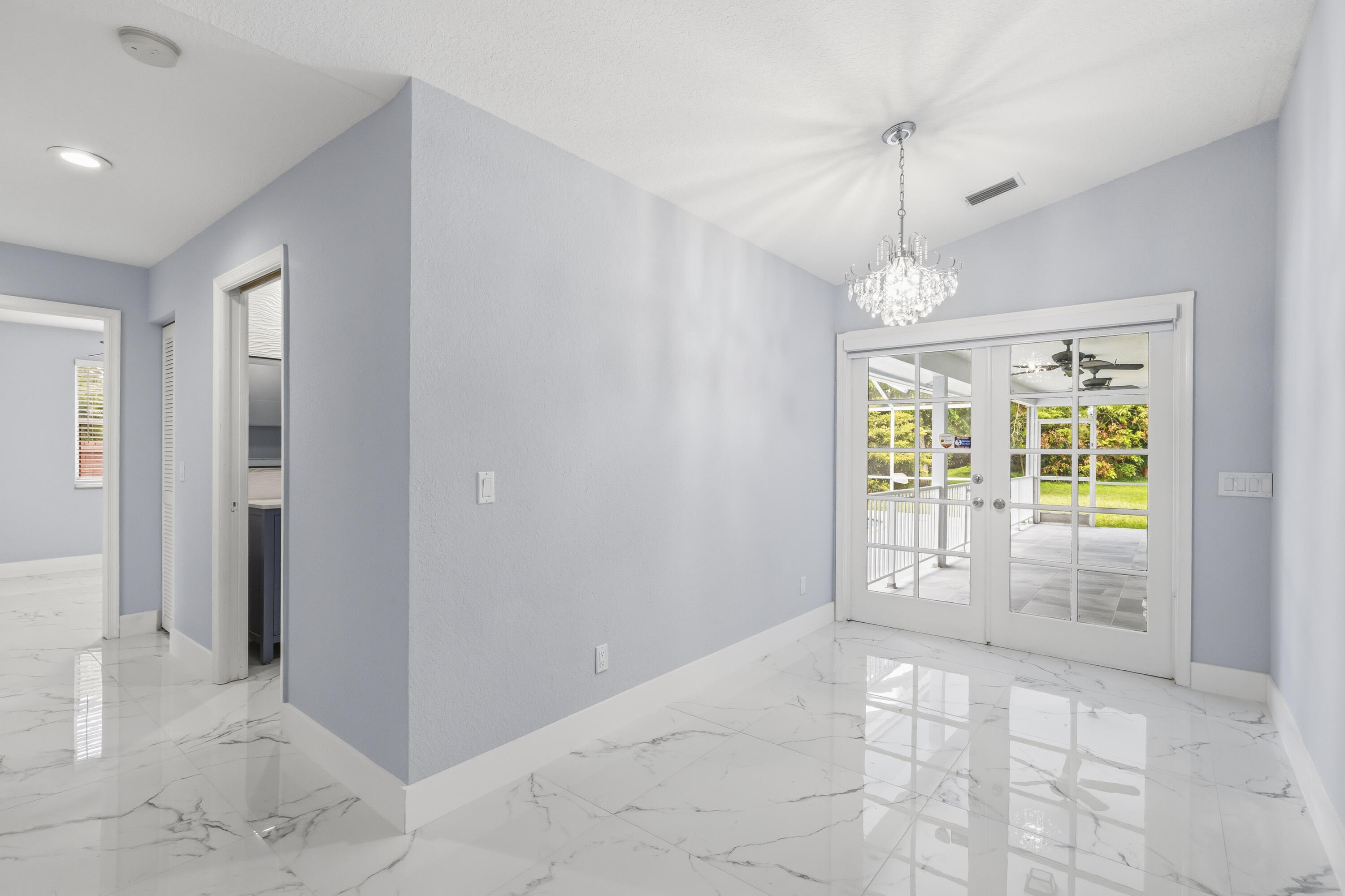 104 Oxford, Royal Palm Beach FL 33411