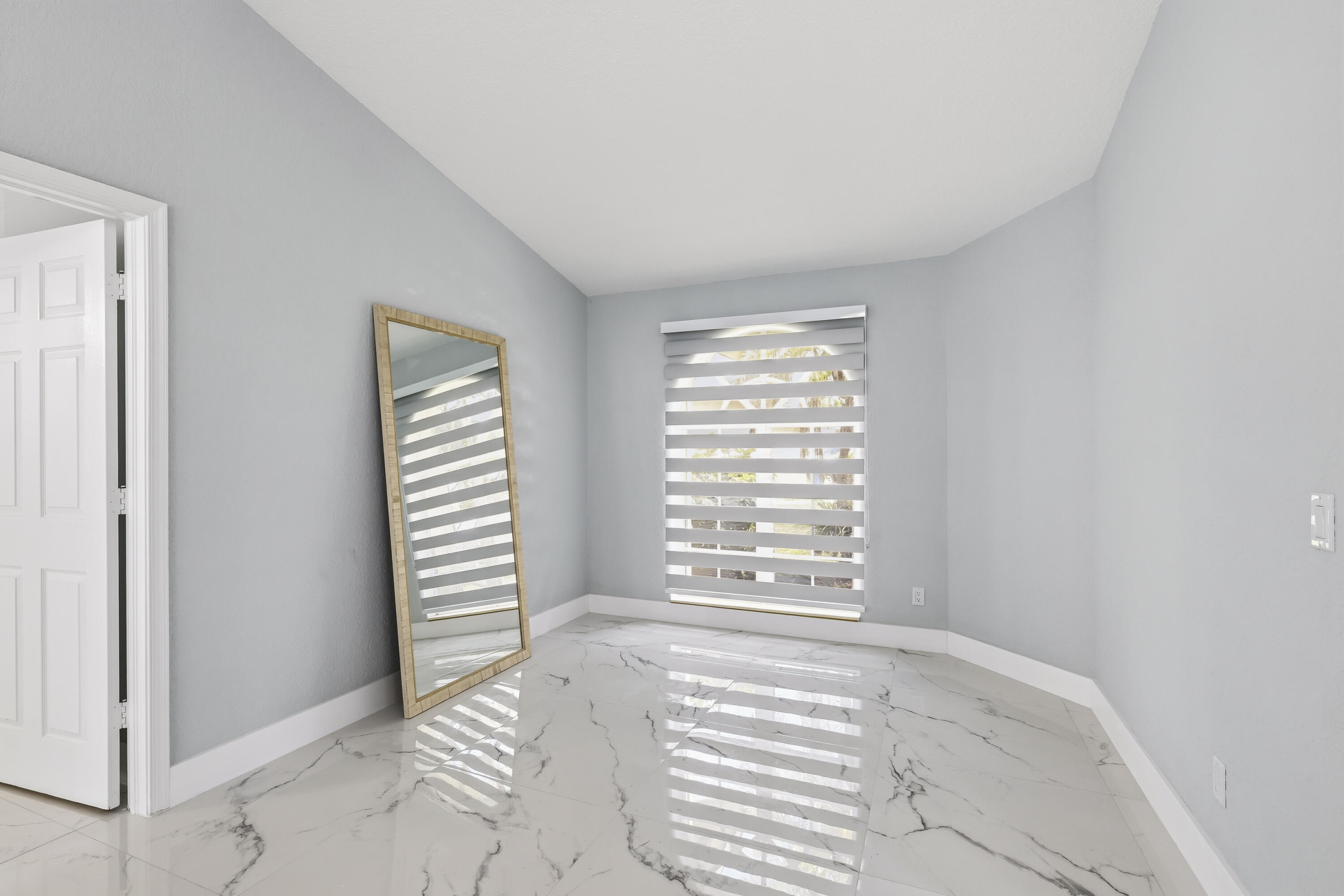 104 Oxford, Royal Palm Beach FL 33411