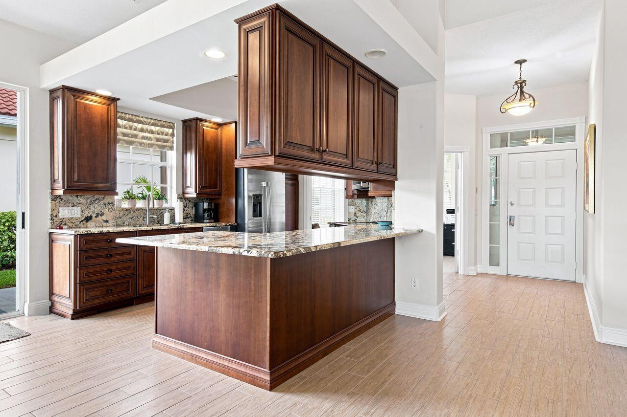 508 E Tall Oaks, Palm Beach Gardens FL 33410