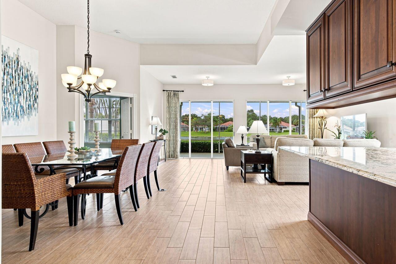 508 E Tall Oaks, Palm Beach Gardens FL 33410