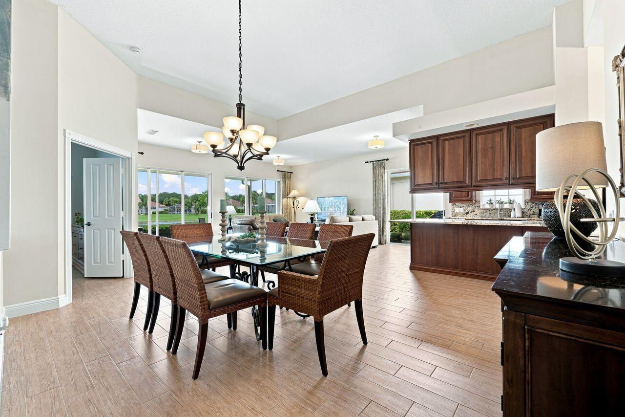 508 E Tall Oaks, Palm Beach Gardens FL 33410