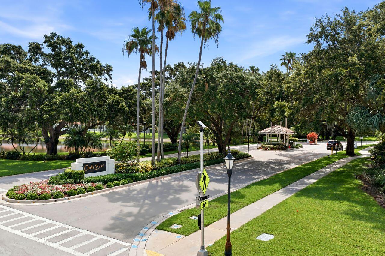508 E Tall Oaks, Palm Beach Gardens FL 33410
