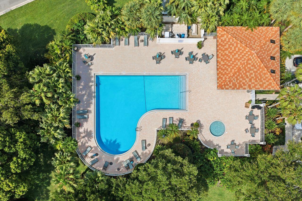 508 E Tall Oaks, Palm Beach Gardens FL 33410