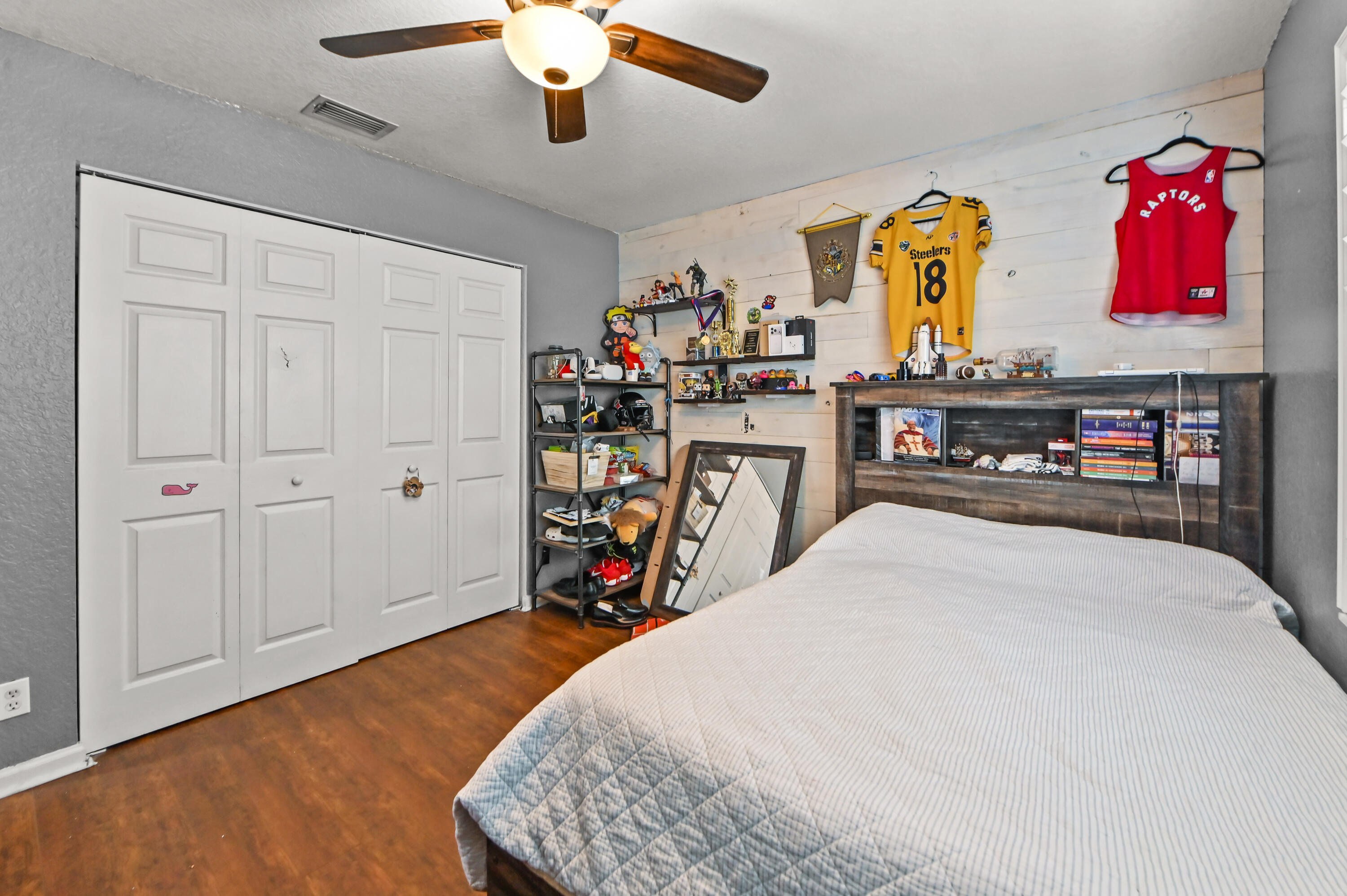 1006 Center Stone, Riviera Beach FL 33404