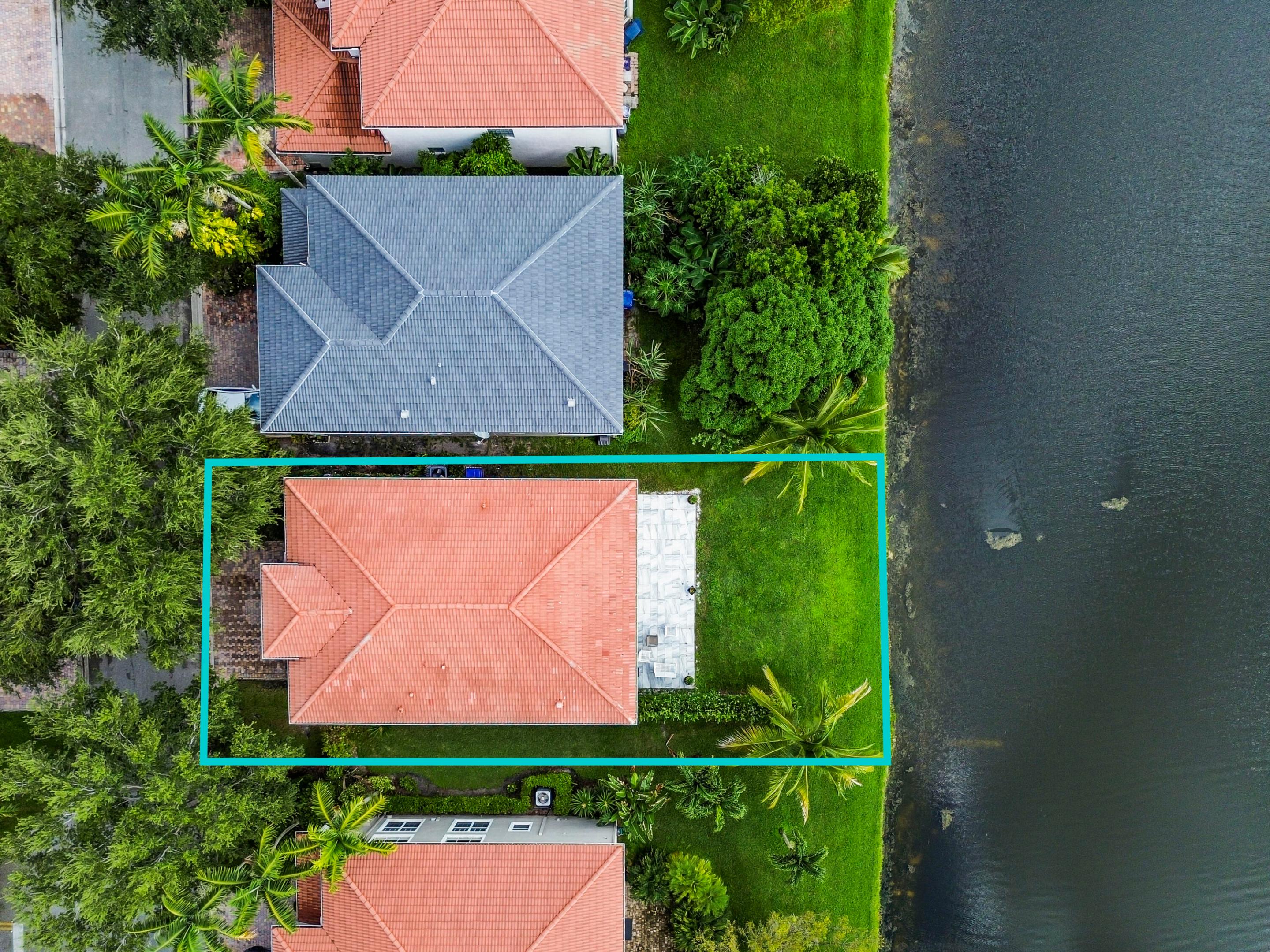 1006 Center Stone, Riviera Beach FL 33404