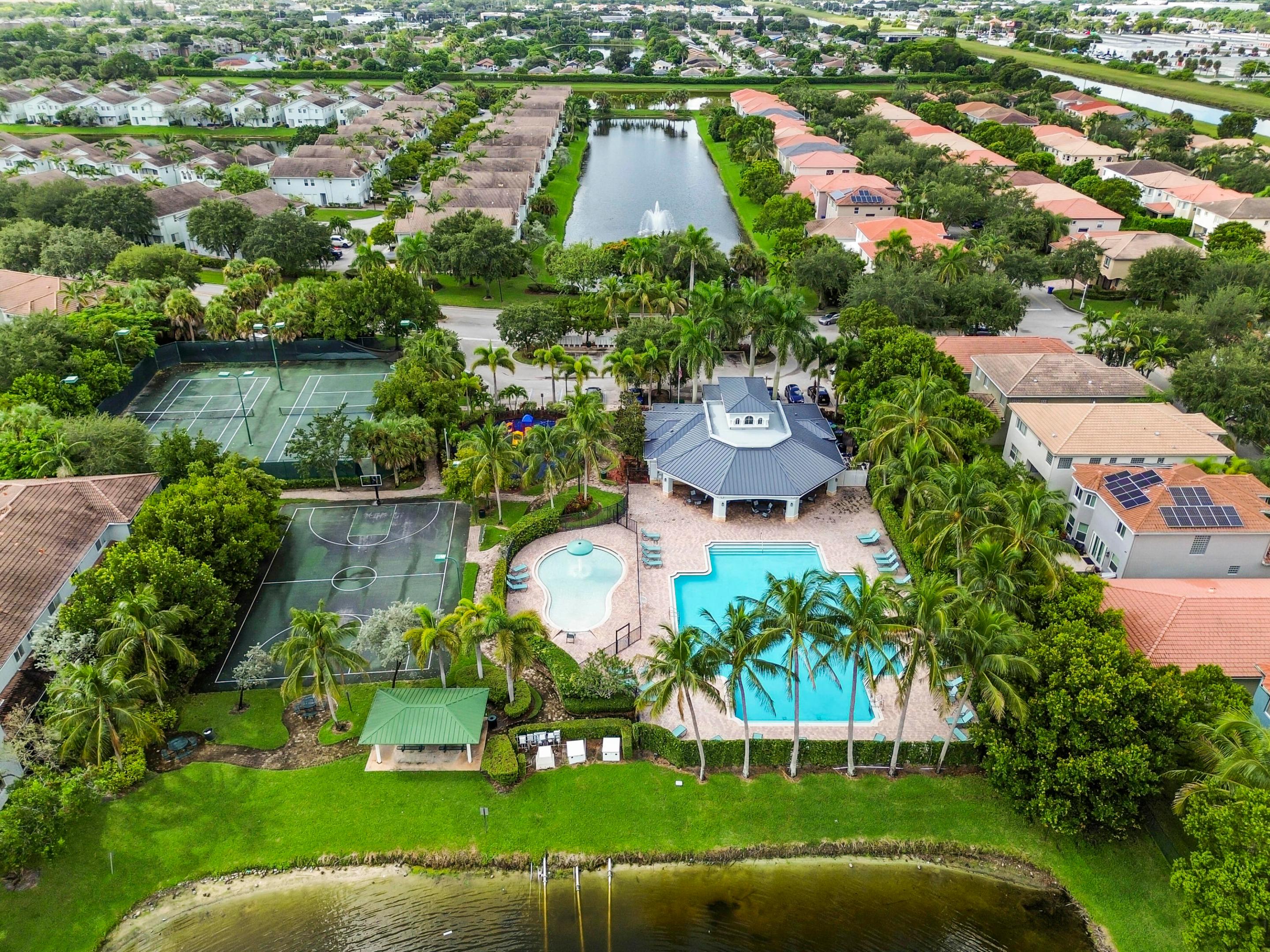 1006 Center Stone, Riviera Beach FL 33404