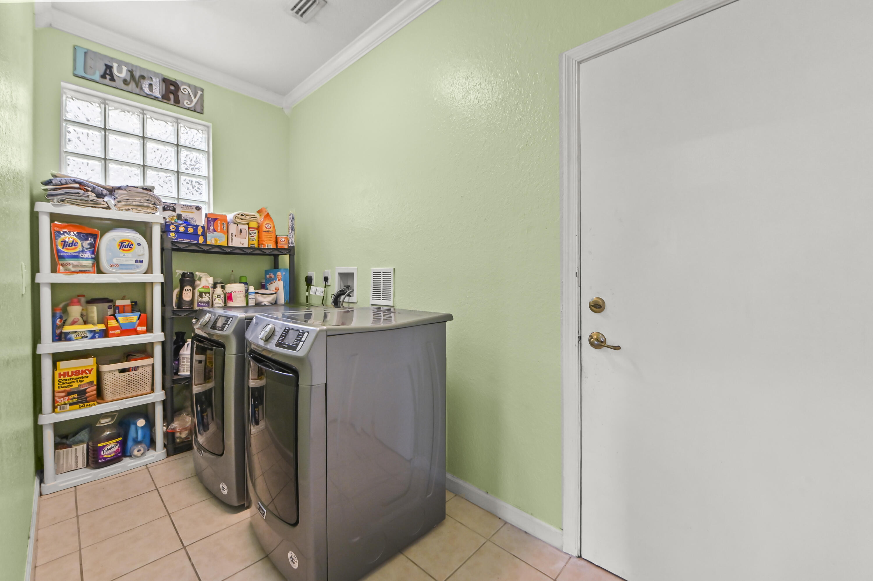 1006 Center Stone, Riviera Beach FL 33404