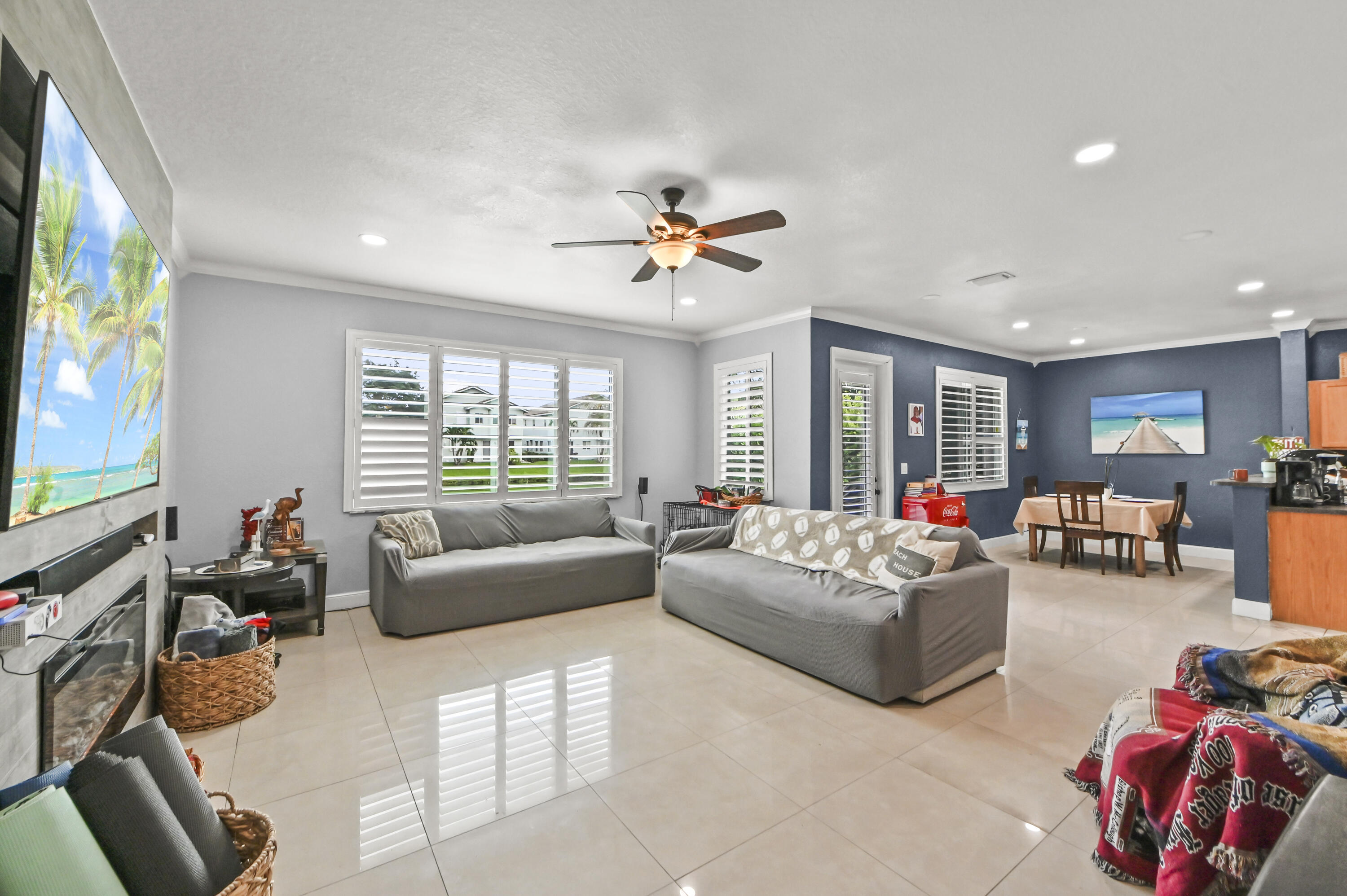 1006 Center Stone, Riviera Beach FL 33404