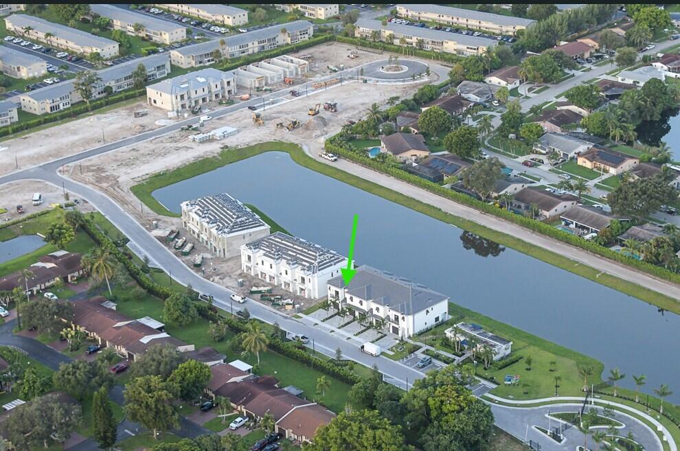 731 NOVE #10 Mangrove, Margate FL 33063