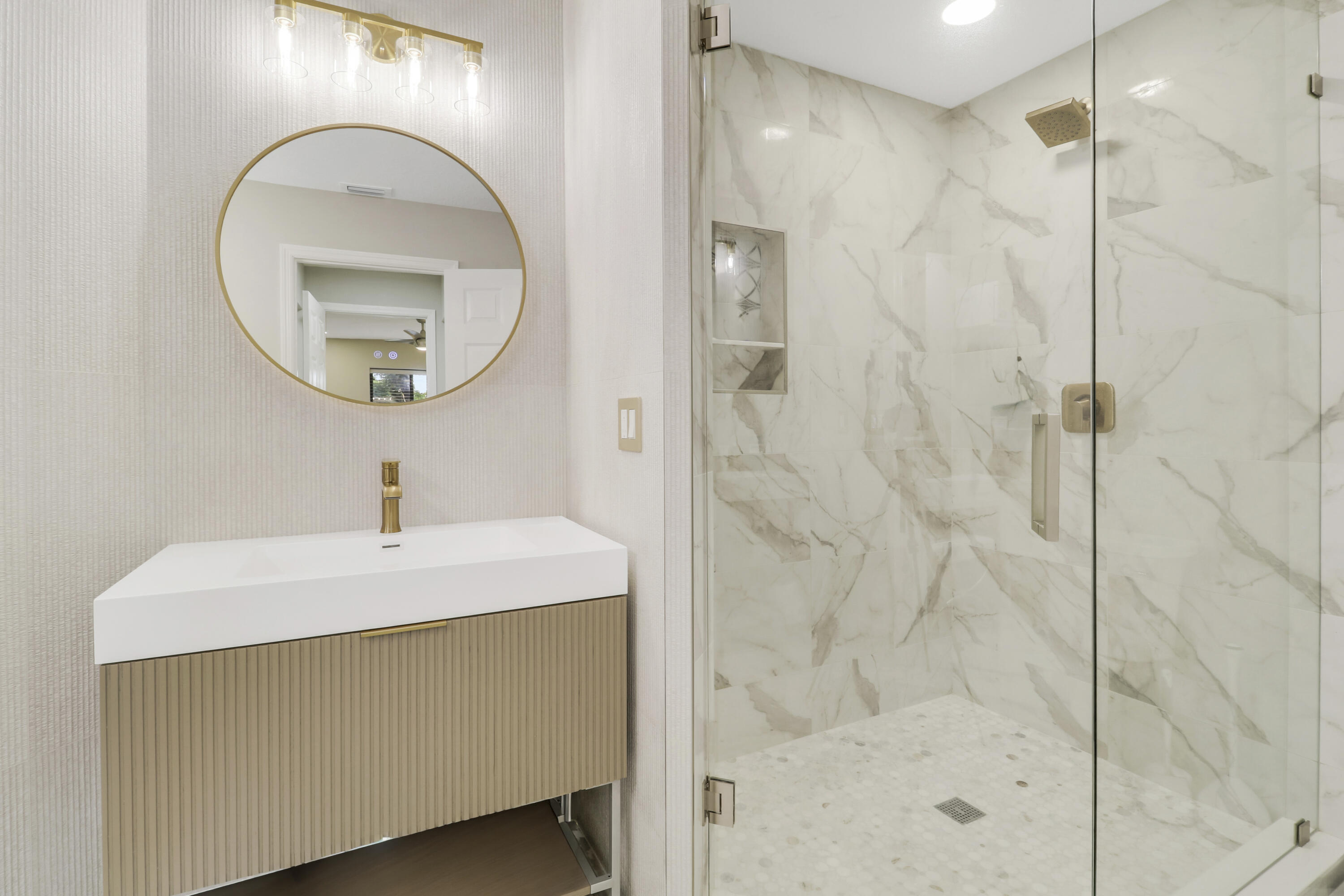 1143 Duncan #202, Palm Beach Gardens FL 33418