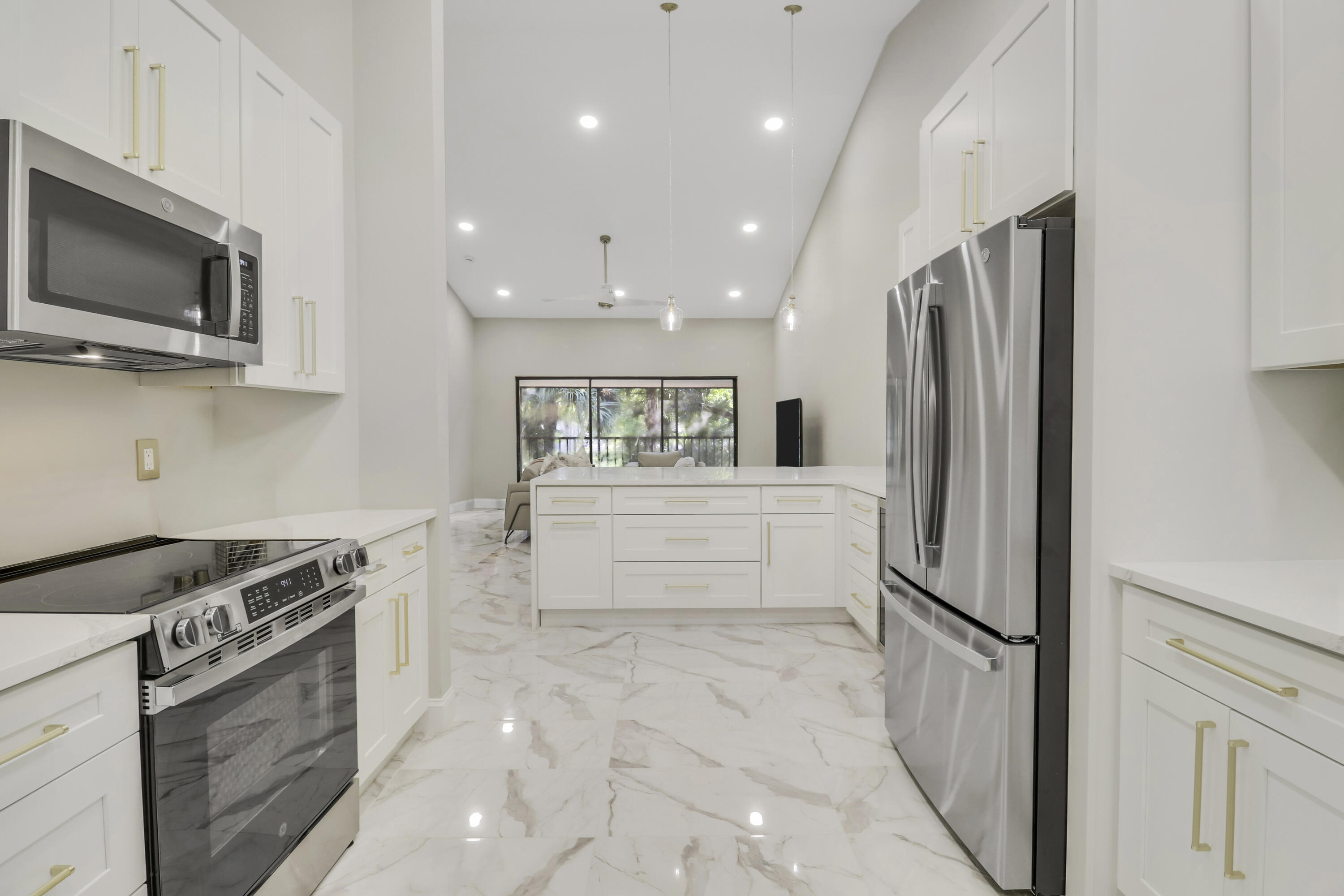 1143 Duncan #202, Palm Beach Gardens FL 33418