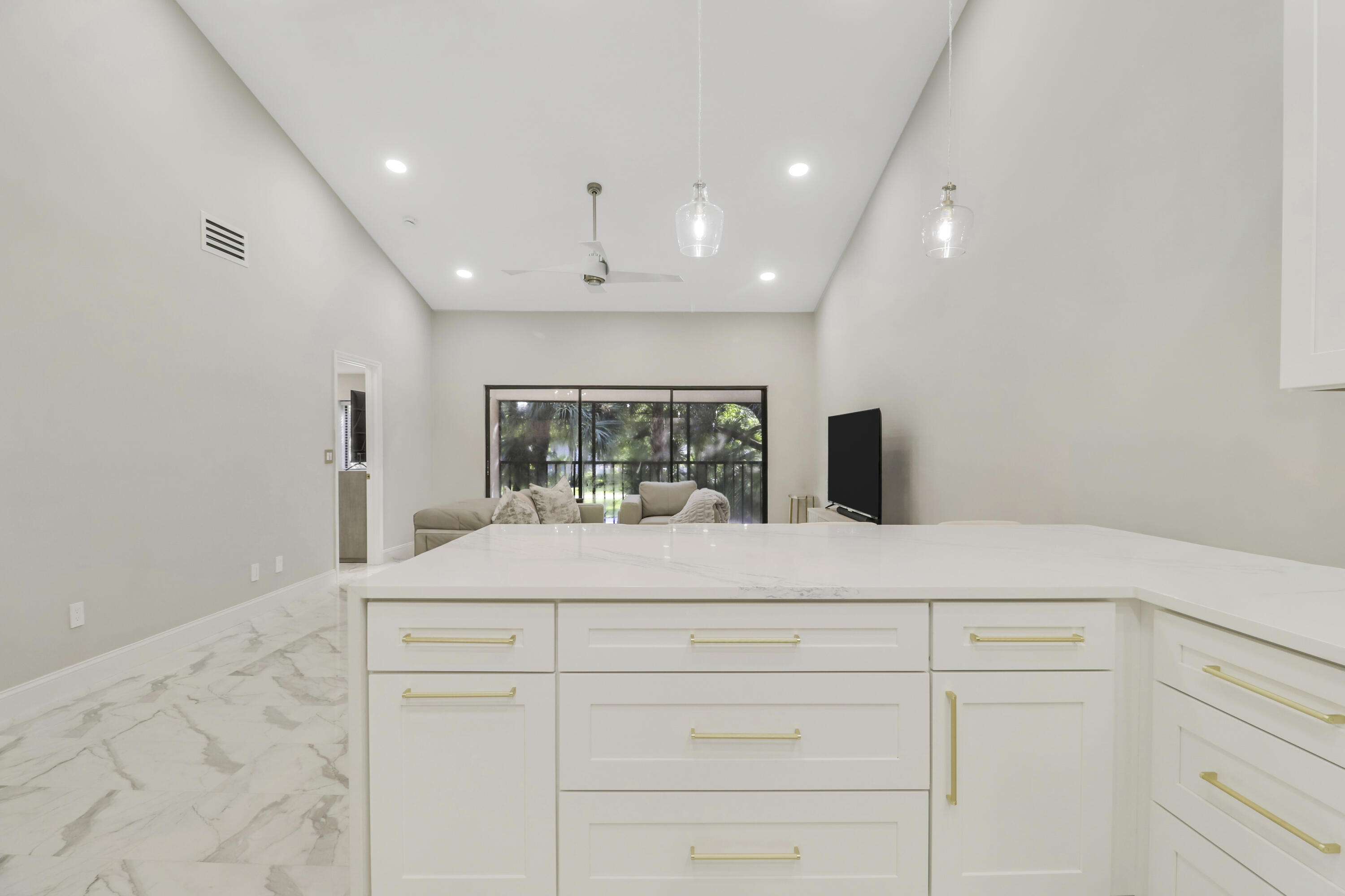 1143 Duncan #202, Palm Beach Gardens FL 33418