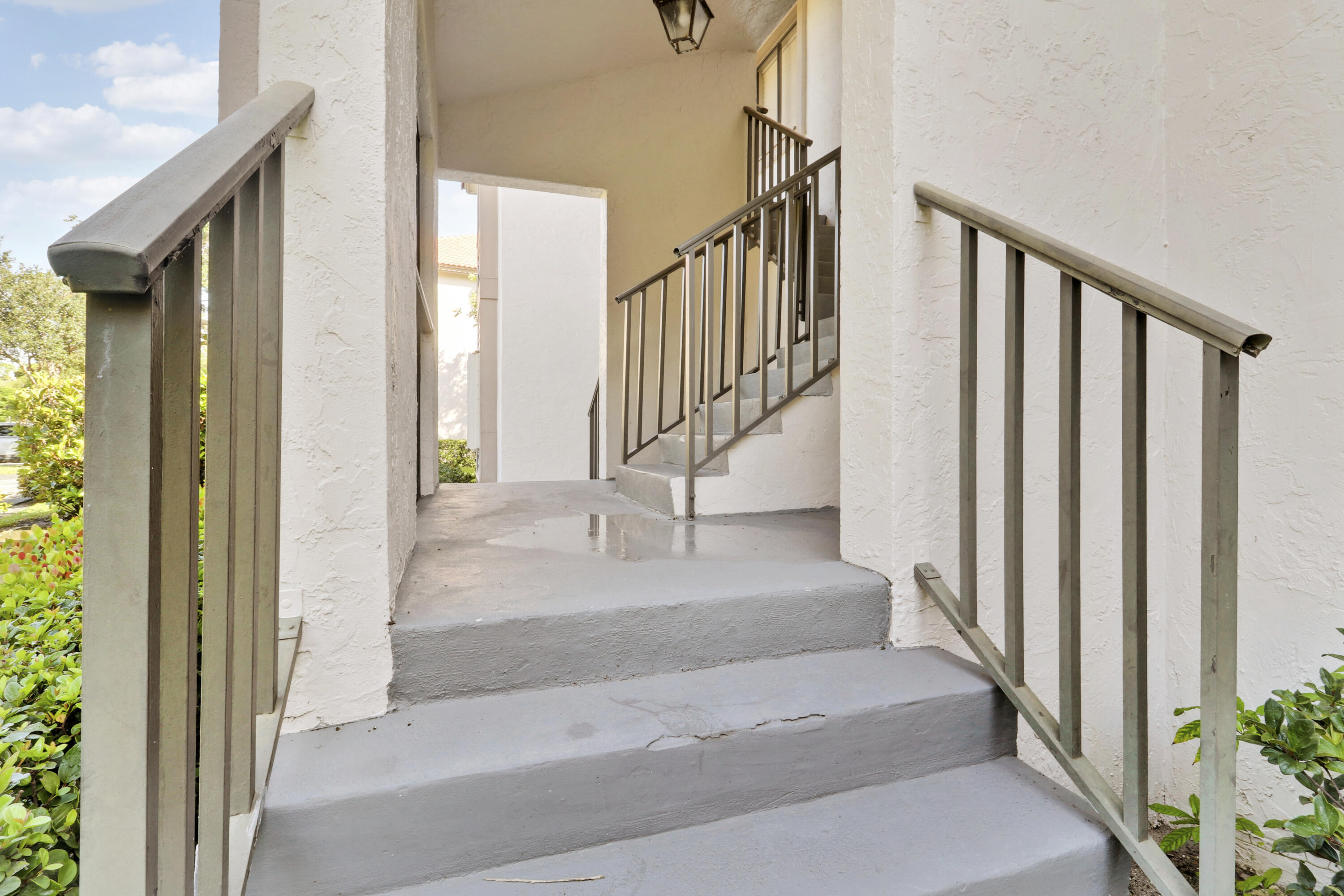 1143 Duncan #202, Palm Beach Gardens FL 33418