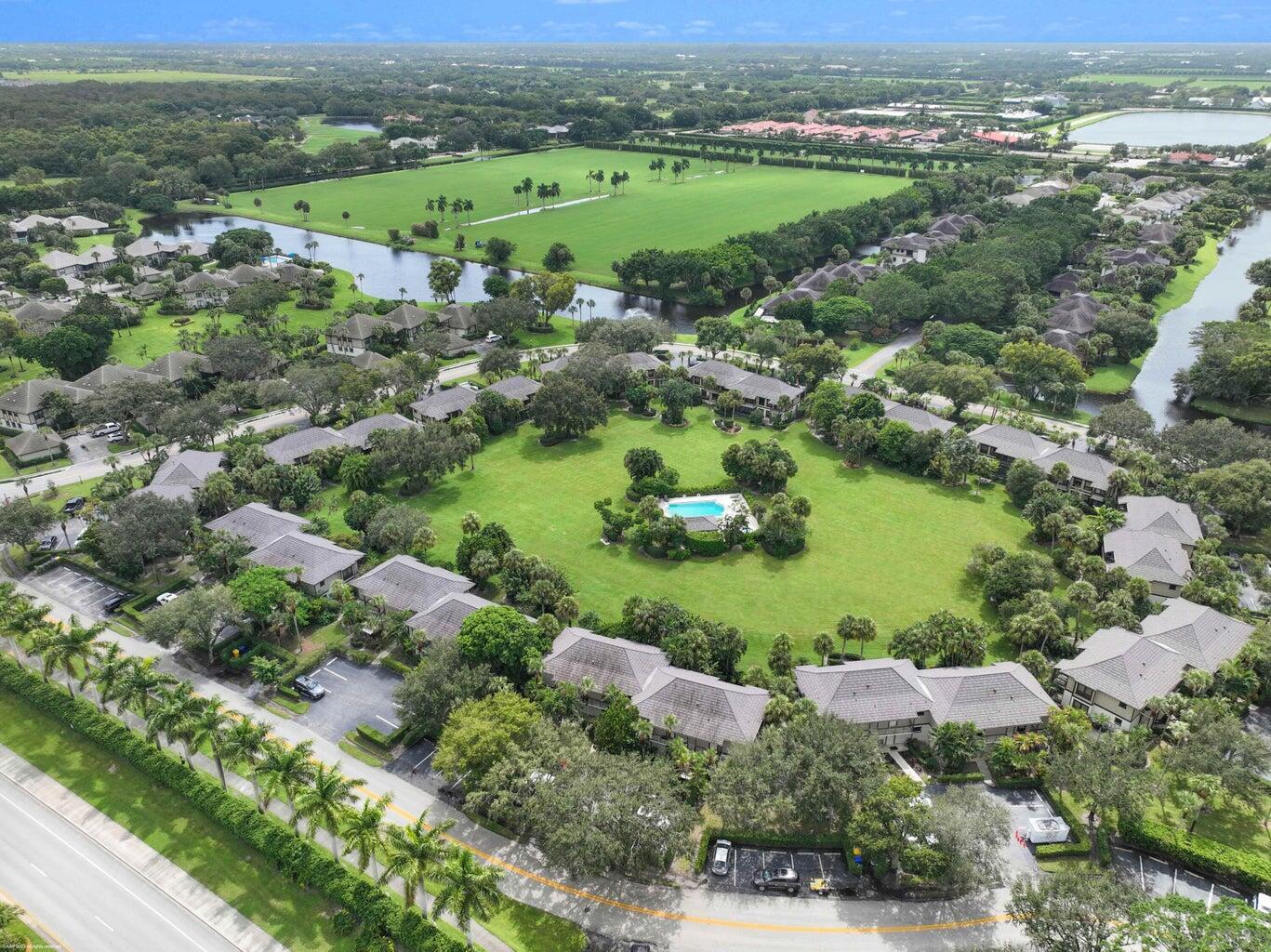 13334 Polo Club #218, Wellington FL 33414