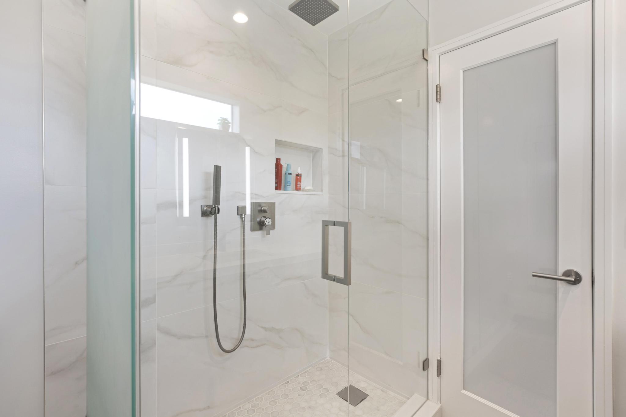 2012 NE 31ST, Fort Lauderdale FL 33305