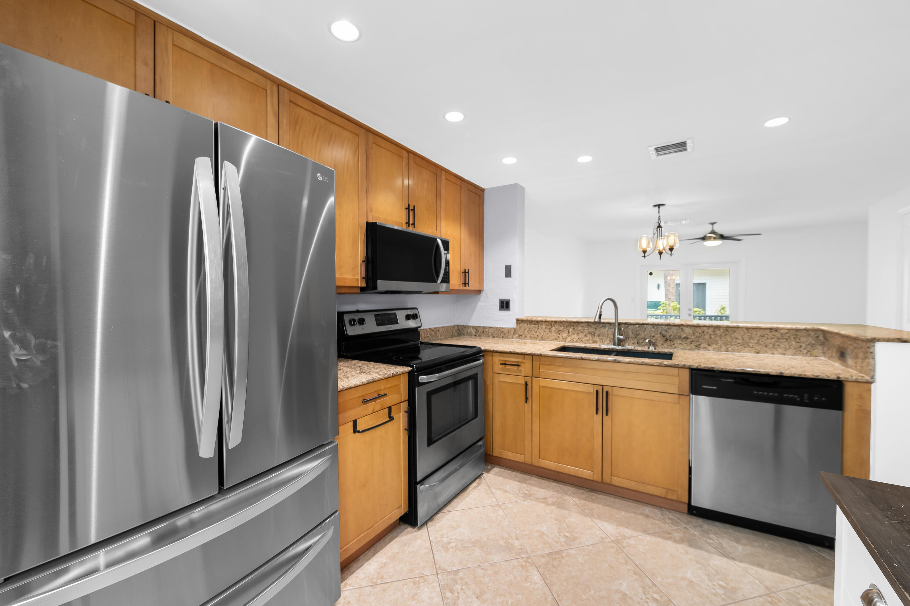 1843 NE 15TH, Fort Lauderdale FL 33305