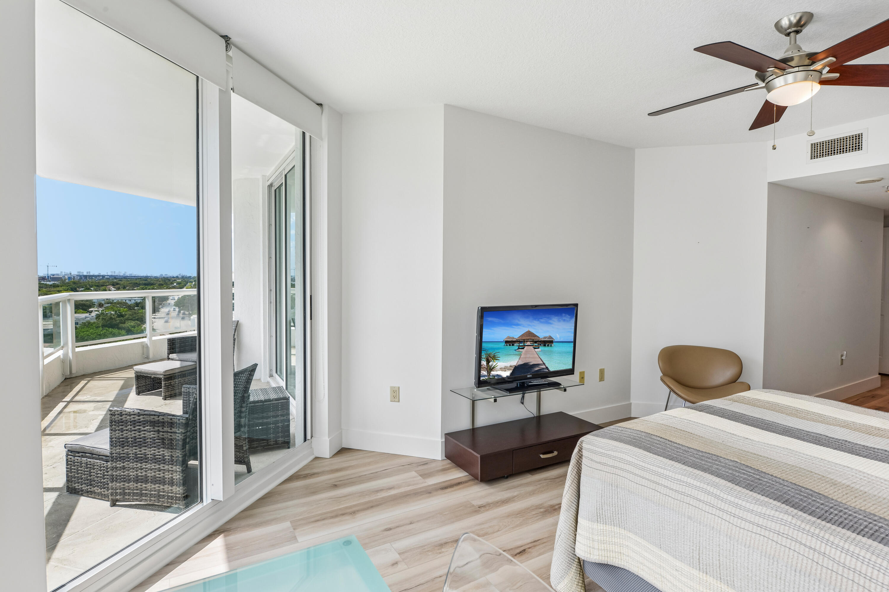 401 SW 4TH #1003, Fort Lauderdale FL 33315