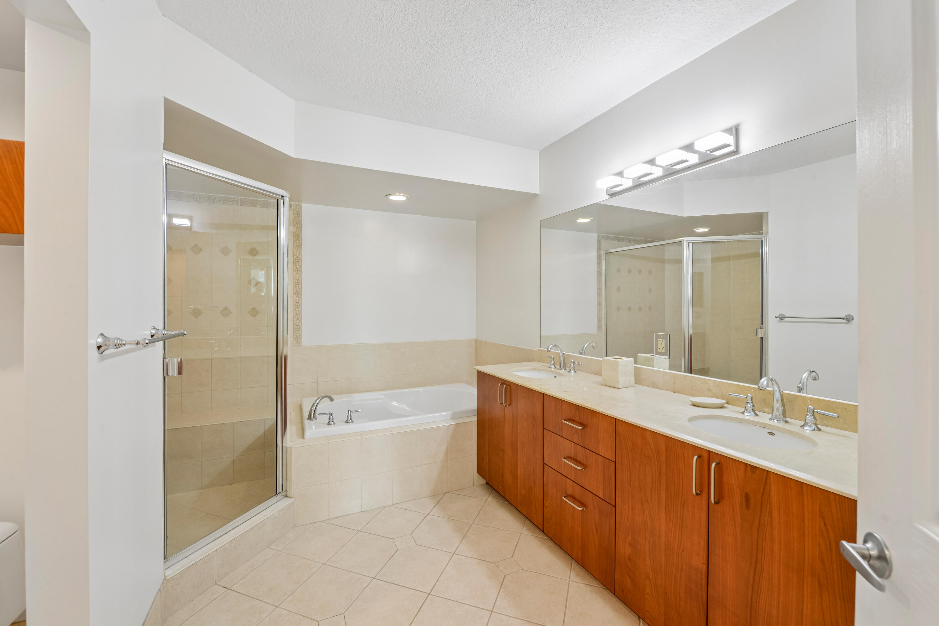 401 SW 4TH #1003, Fort Lauderdale FL 33315