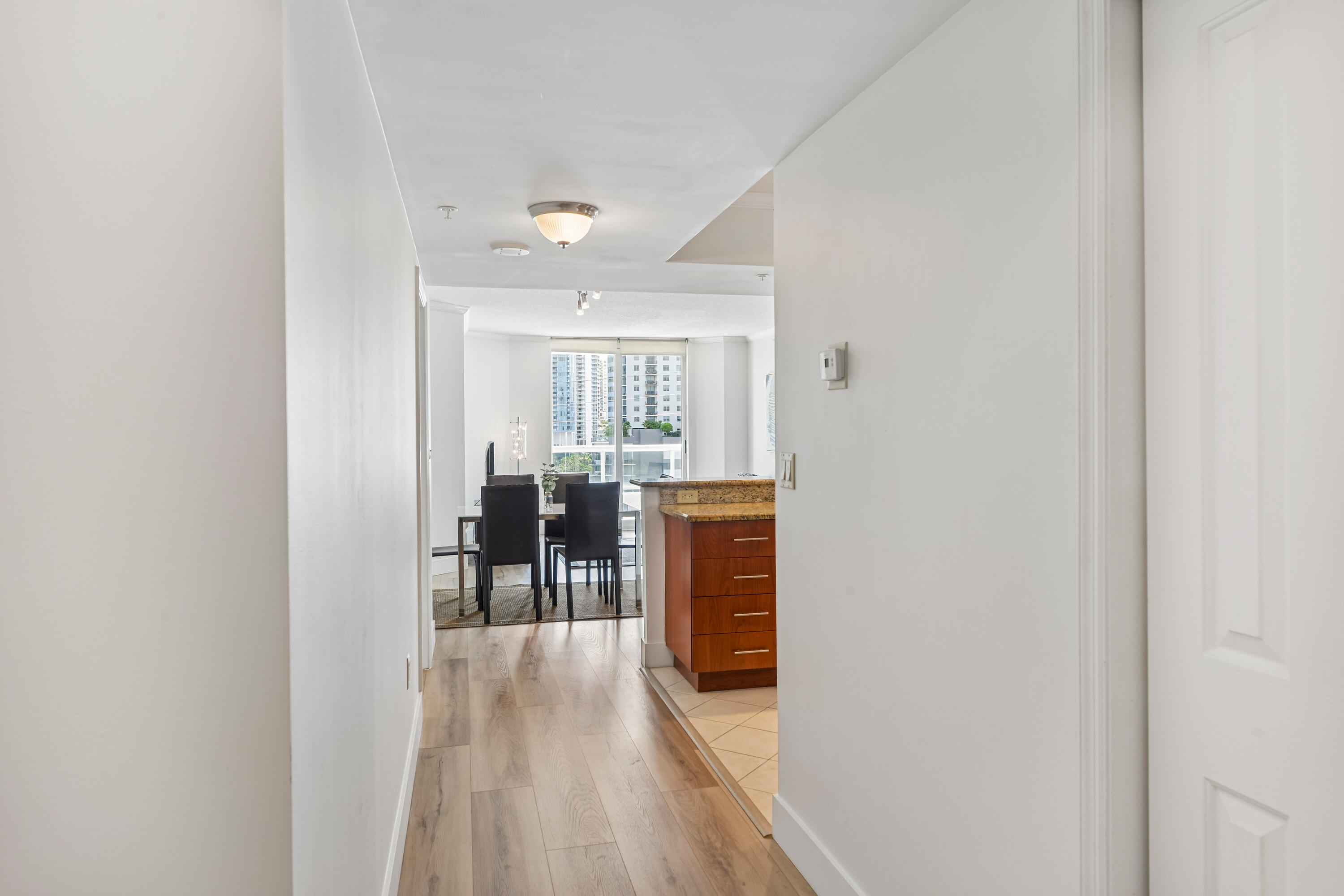 401 SW 4TH #1003, Fort Lauderdale FL 33315