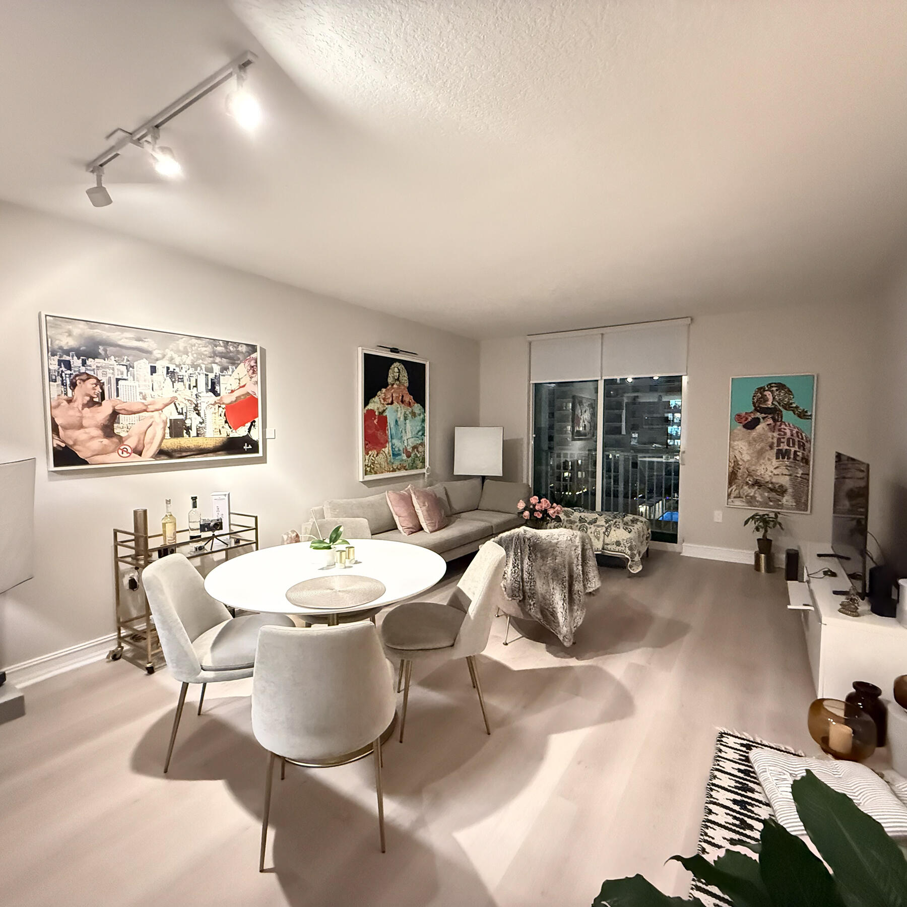 117 NW 42ND #1207, Miami FL 33126