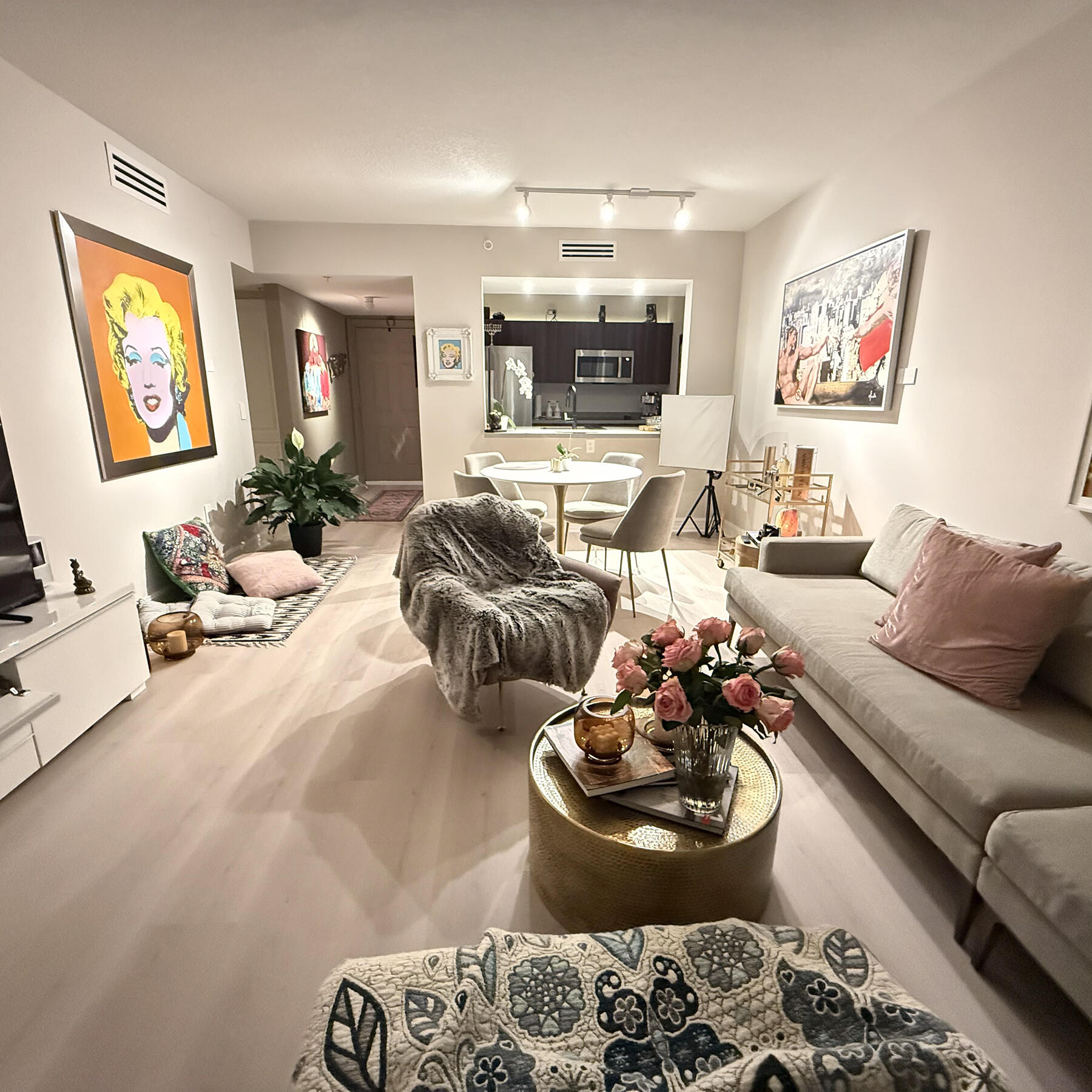 117 NW 42ND #1207, Miami FL 33126