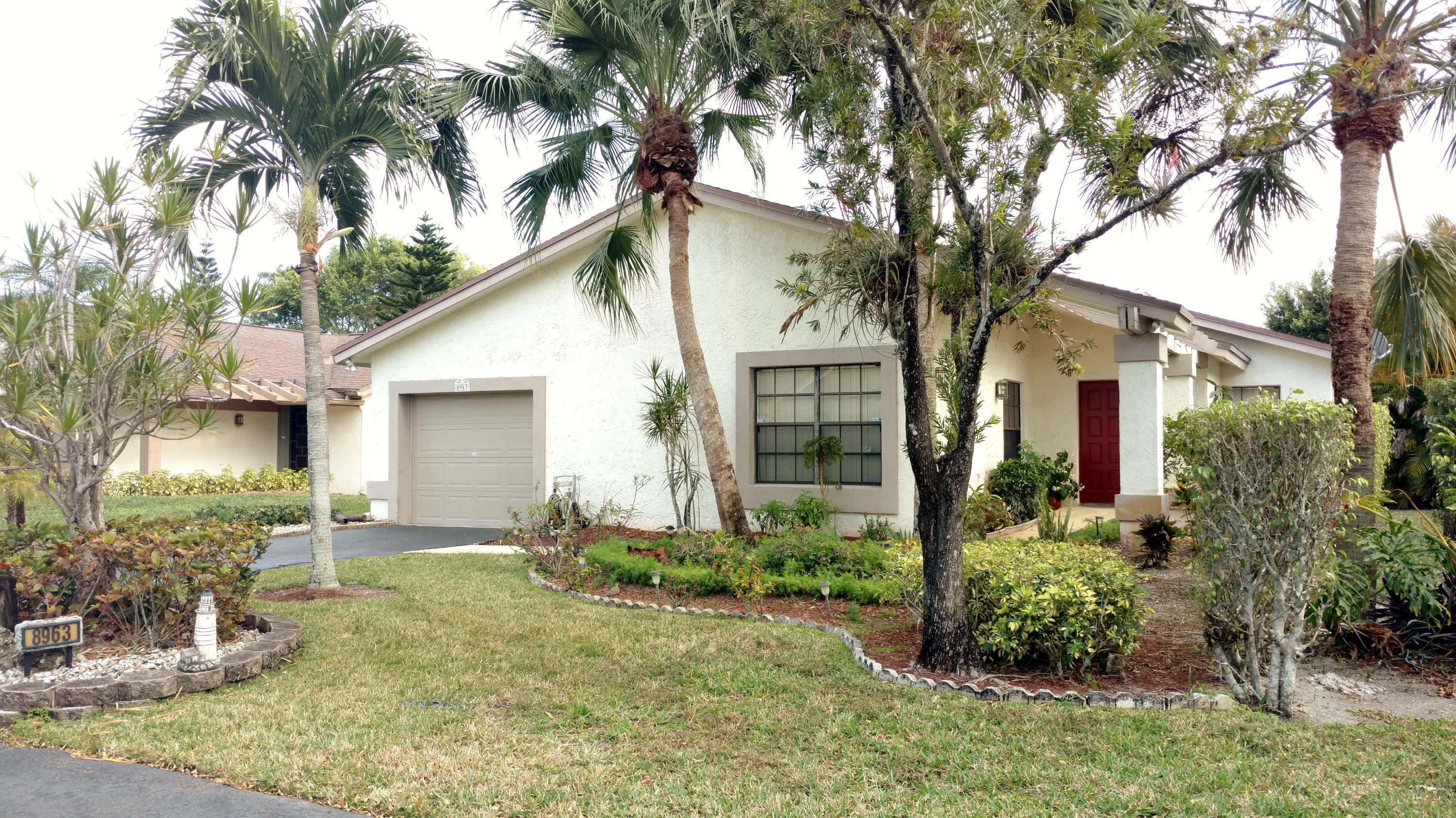 8963 Old Pine #21, Boca Raton FL 33433