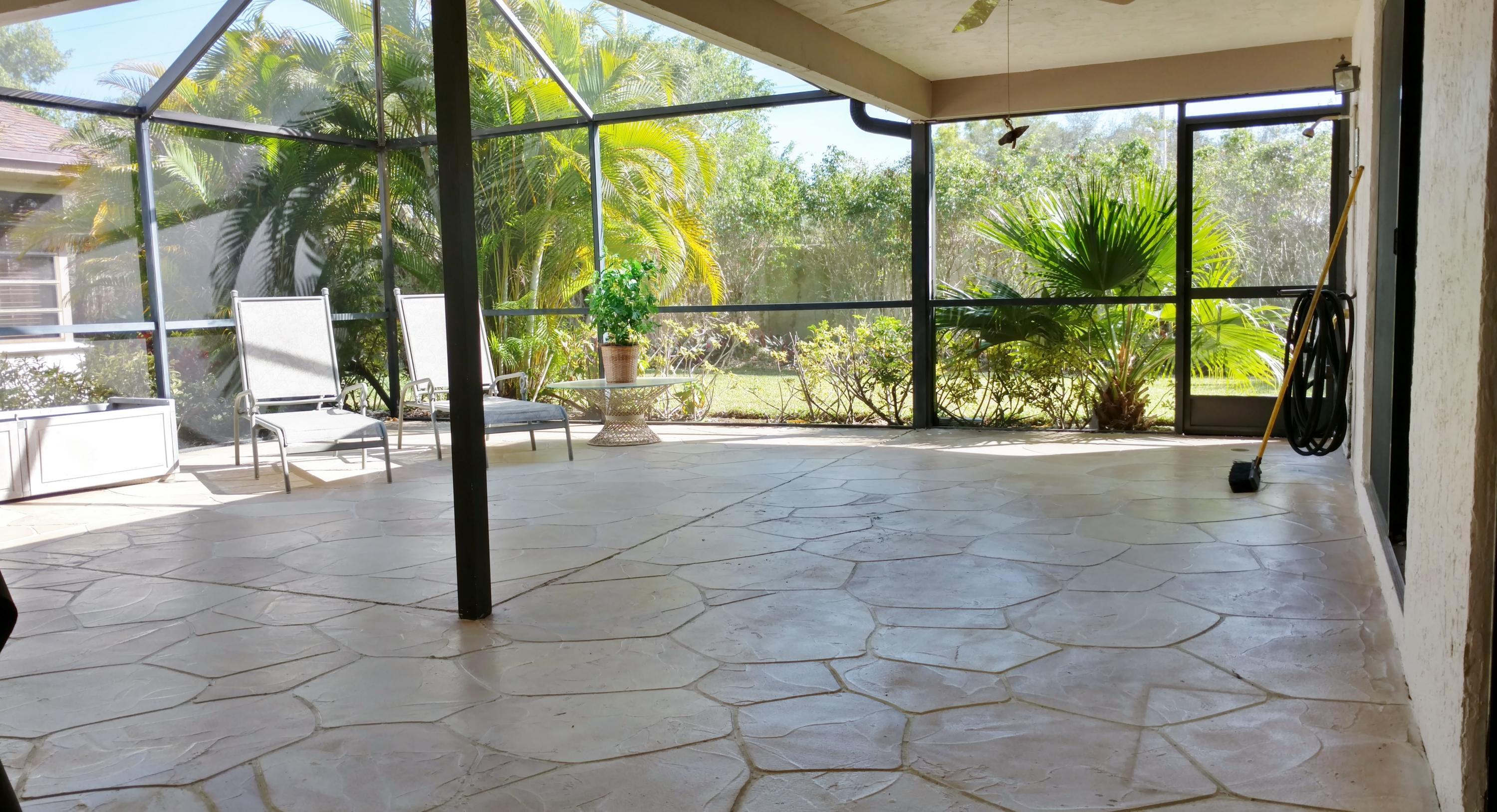 8963 Old Pine #21, Boca Raton FL 33433