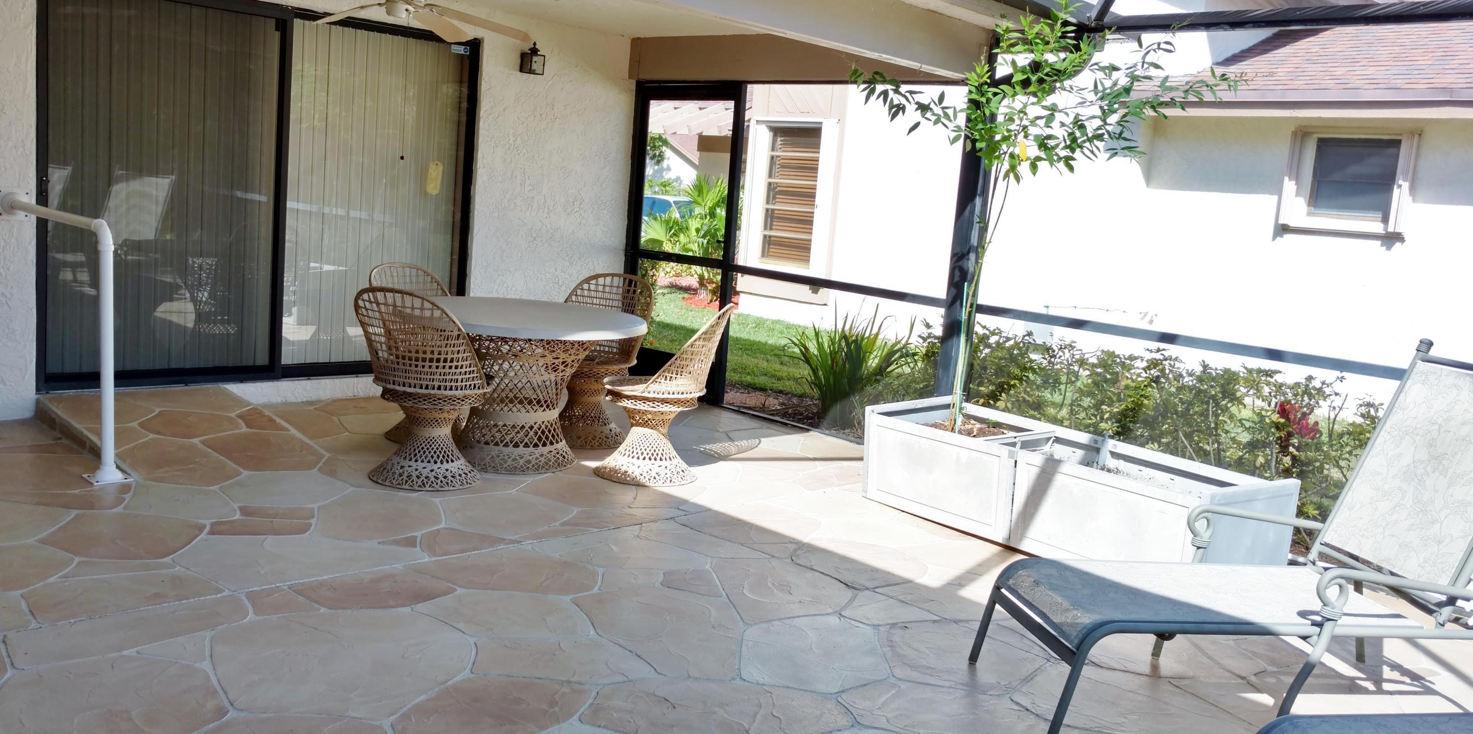 8963 Old Pine #21, Boca Raton FL 33433