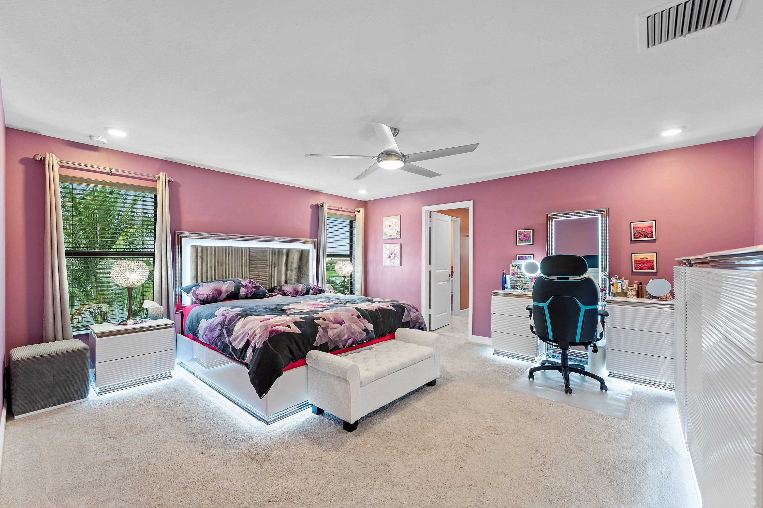 3196 STRENG, Royal Palm Beach FL 33411
