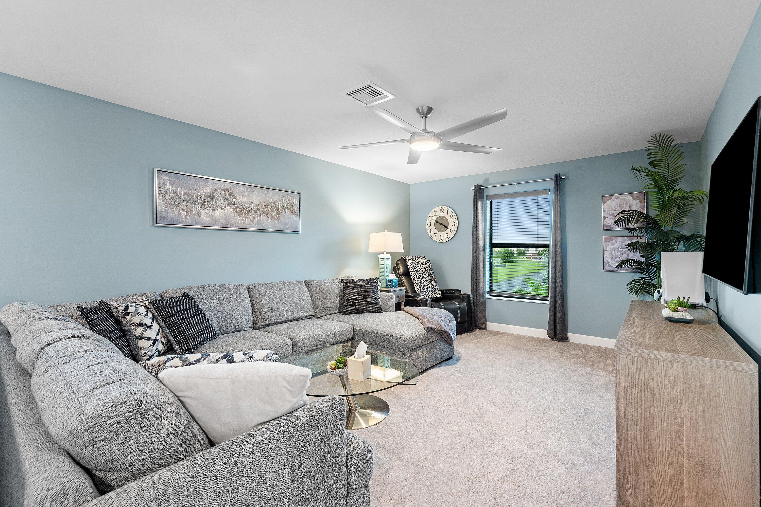 3196 STRENG, Royal Palm Beach FL 33411