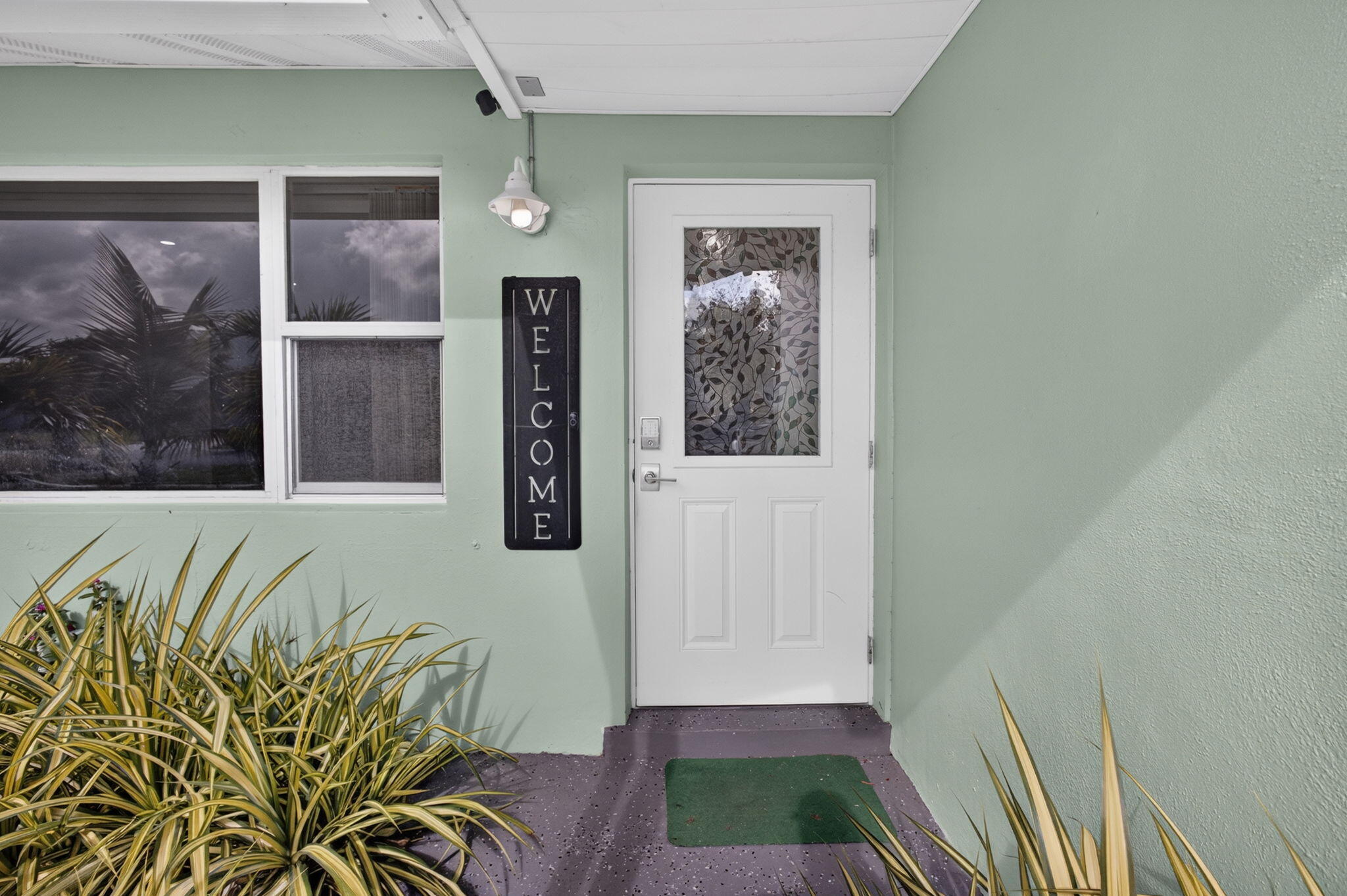 502 Circle, Jupiter FL 33458