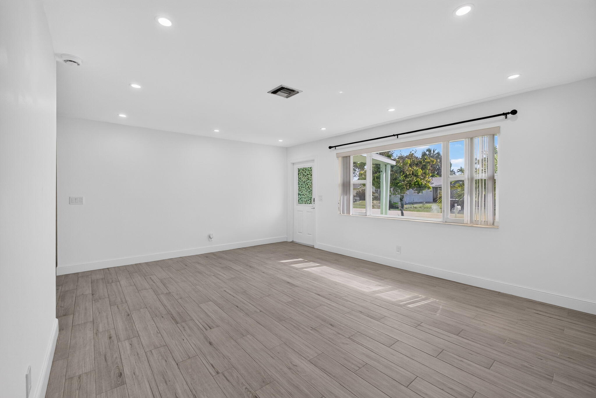 502 Circle, Jupiter FL 33458