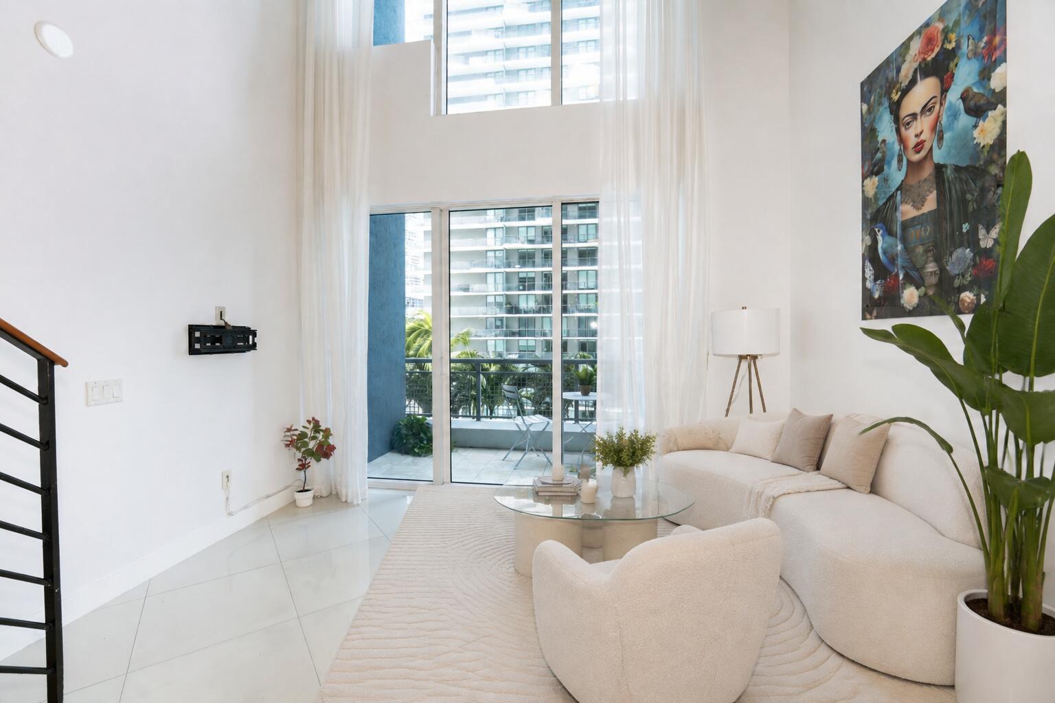 60 SW 13TH #1418, Miami FL 33130