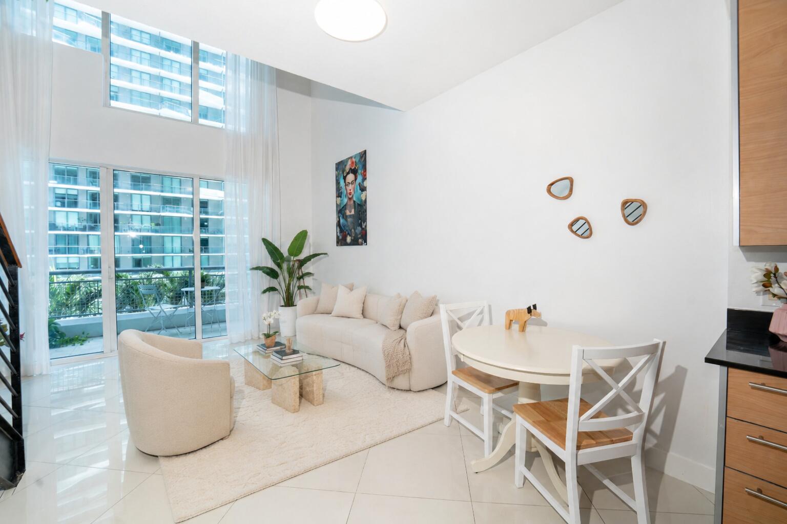 60 SW 13TH #1418, Miami FL 33130