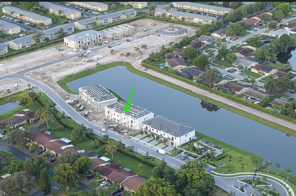 719 Nove #Banyan 13, Margate FL 33063